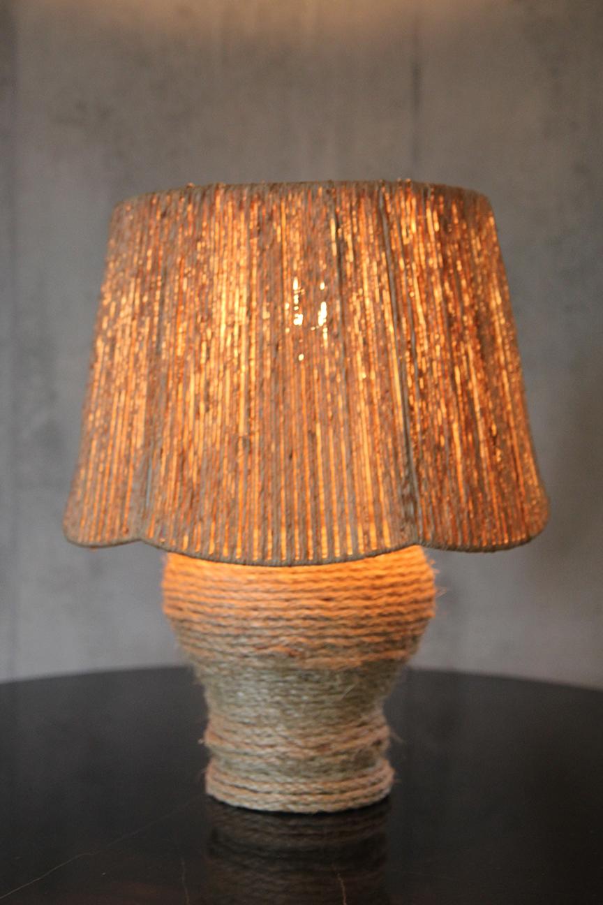 Lampe de table La Corde par Understated Design en vente 3
