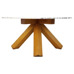 Table de salle à manger La Corte en noyer et marbre par Mario Bellini pour Cassina 1970