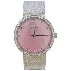 La D de Dior Montre Satine en nacre rose et diamants CD043115M002
