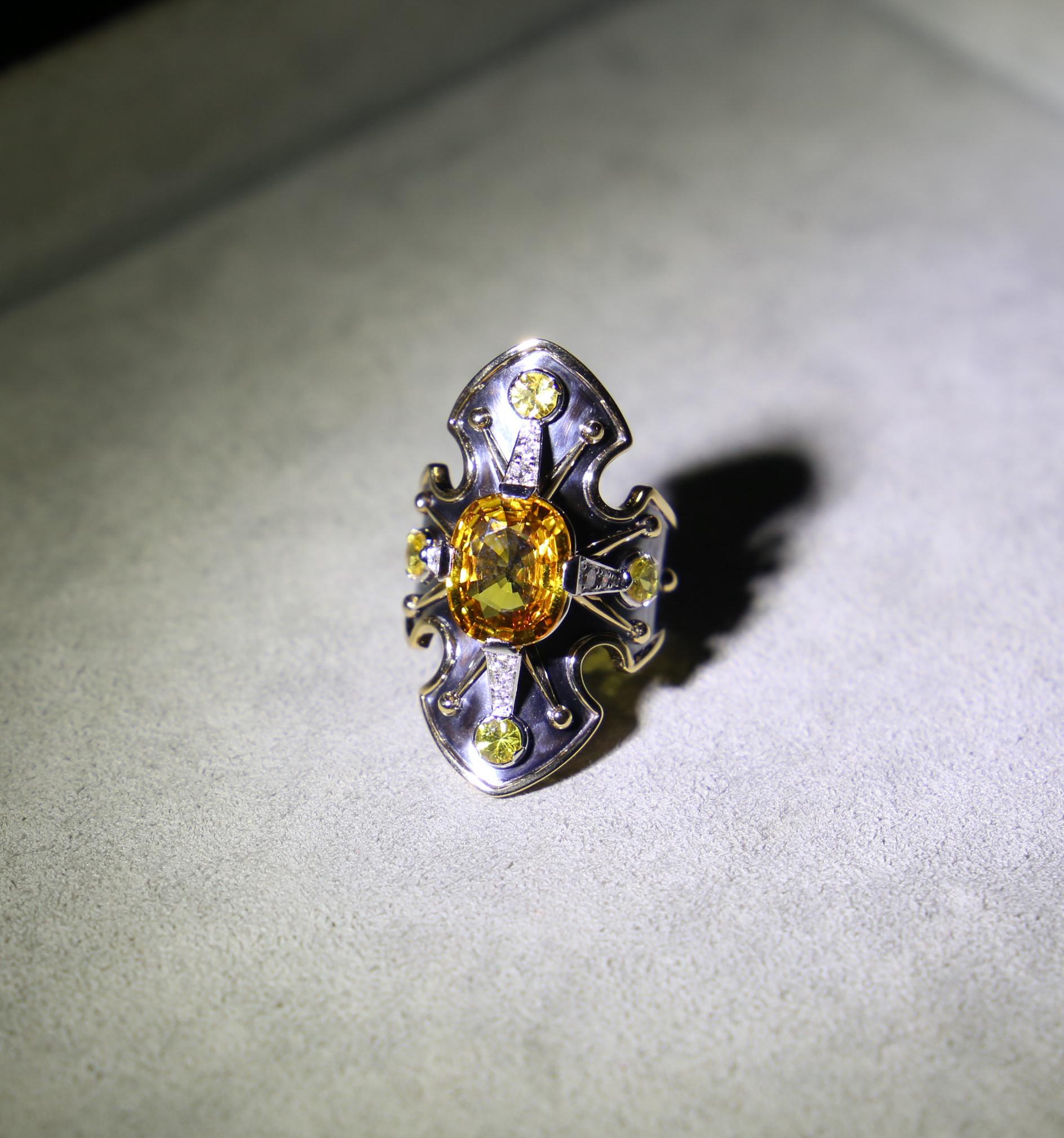 Women's La Dame du Lac 18 Karat Gold Yellow Sapphire and Diamond Shield Ring by Elie Top