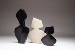 Vaso La Dame in conchiglia nera di R & Y Augousti