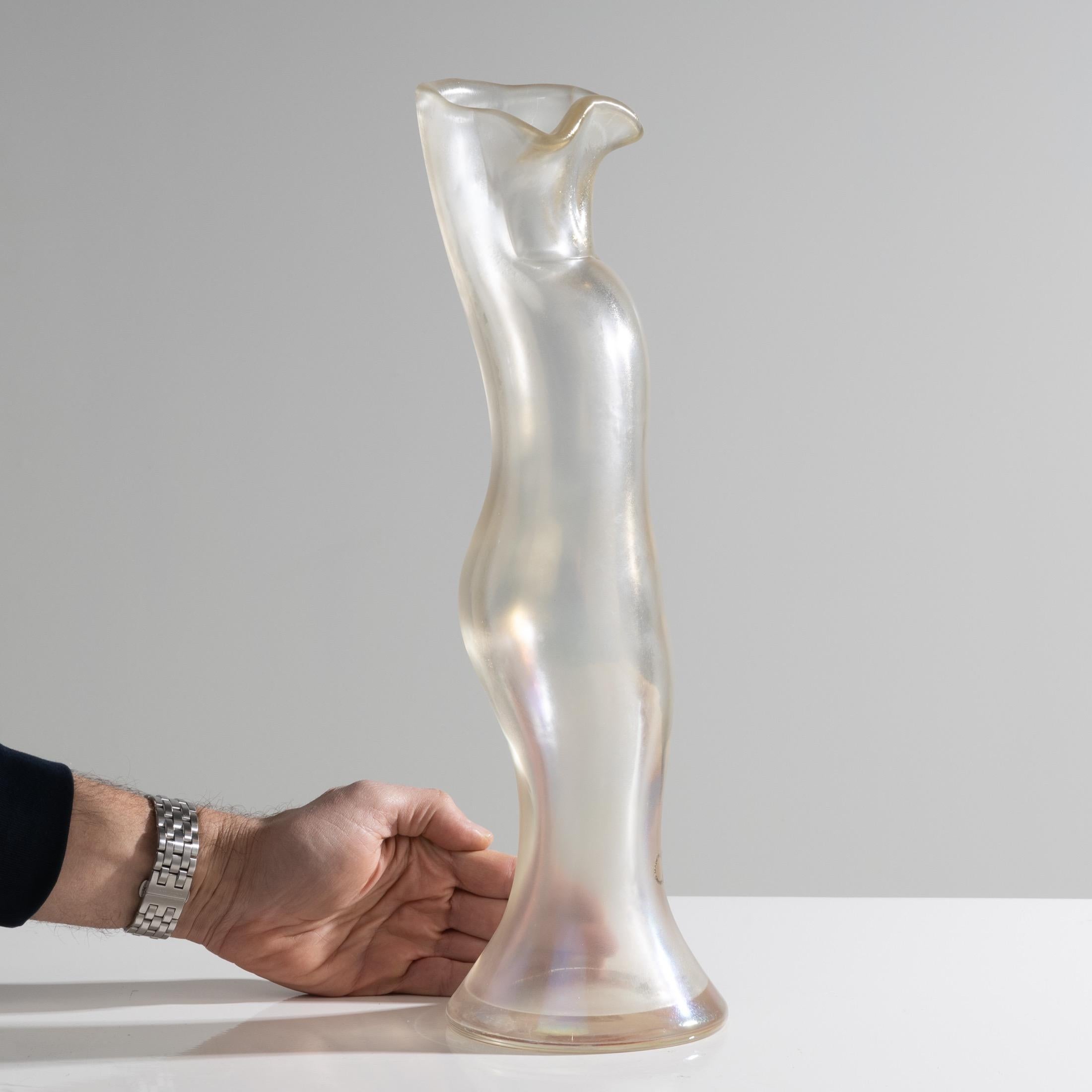 La Donna by Fulvio Bianconi, Female Shaped Blown Glass Vase, Venini Murano For Sale 4
