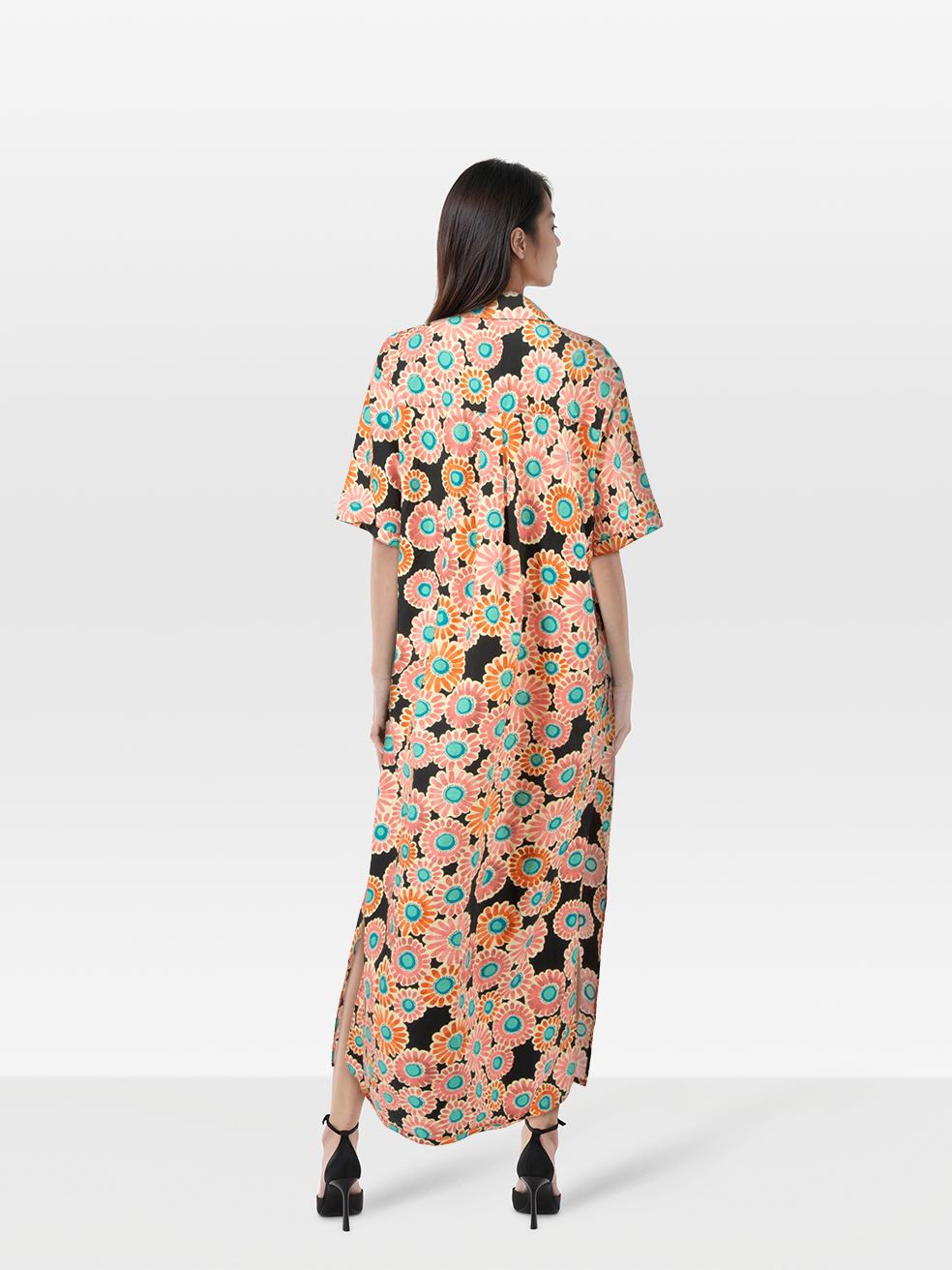 CONDITION is Very Good. Hardly any visible wear to the dress is evident on this used La DoubleJ designer resale item.
 
 
 
 Details
 
 
 Model: Bowling dress
 
 Multicolour
 
 Cotton
 
 Dress
 
 Floral print
 
 Maxi
 
 Short sleeves
 
 Button up