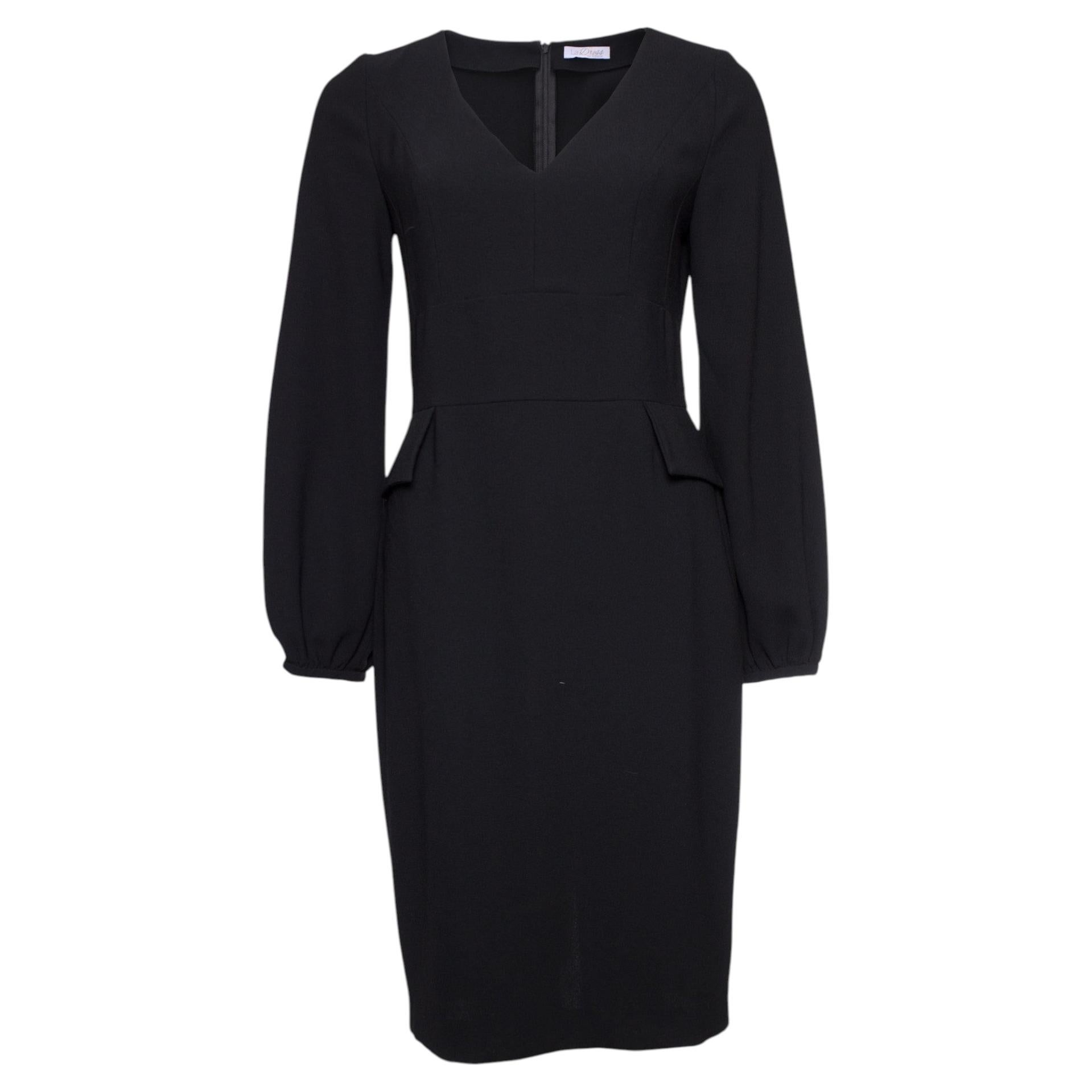 La Dress, Black dress with fake side pockets.