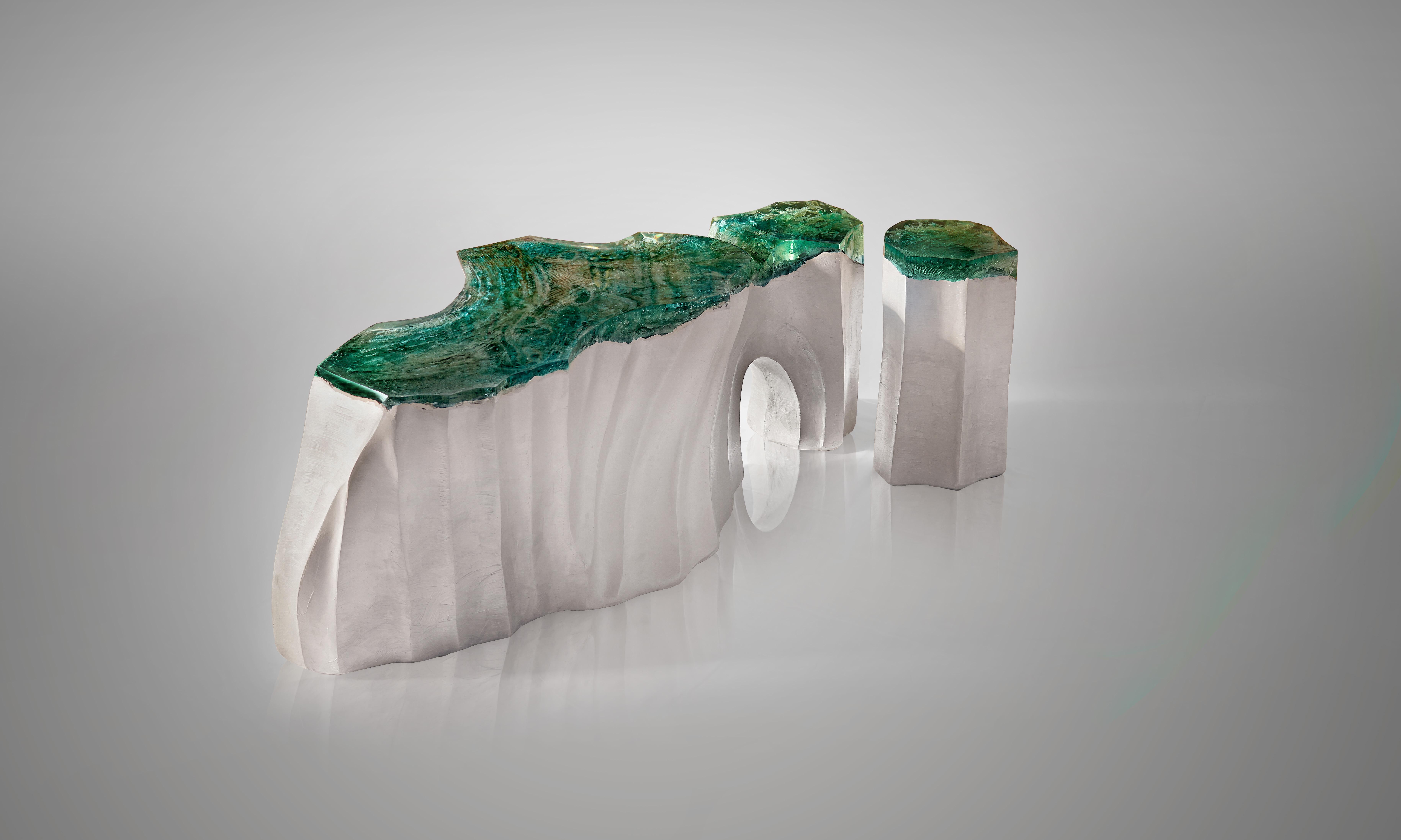 Composition La Falaise Bench & Side Table - Eduard Locota with turquoise-green Acrylic Glass