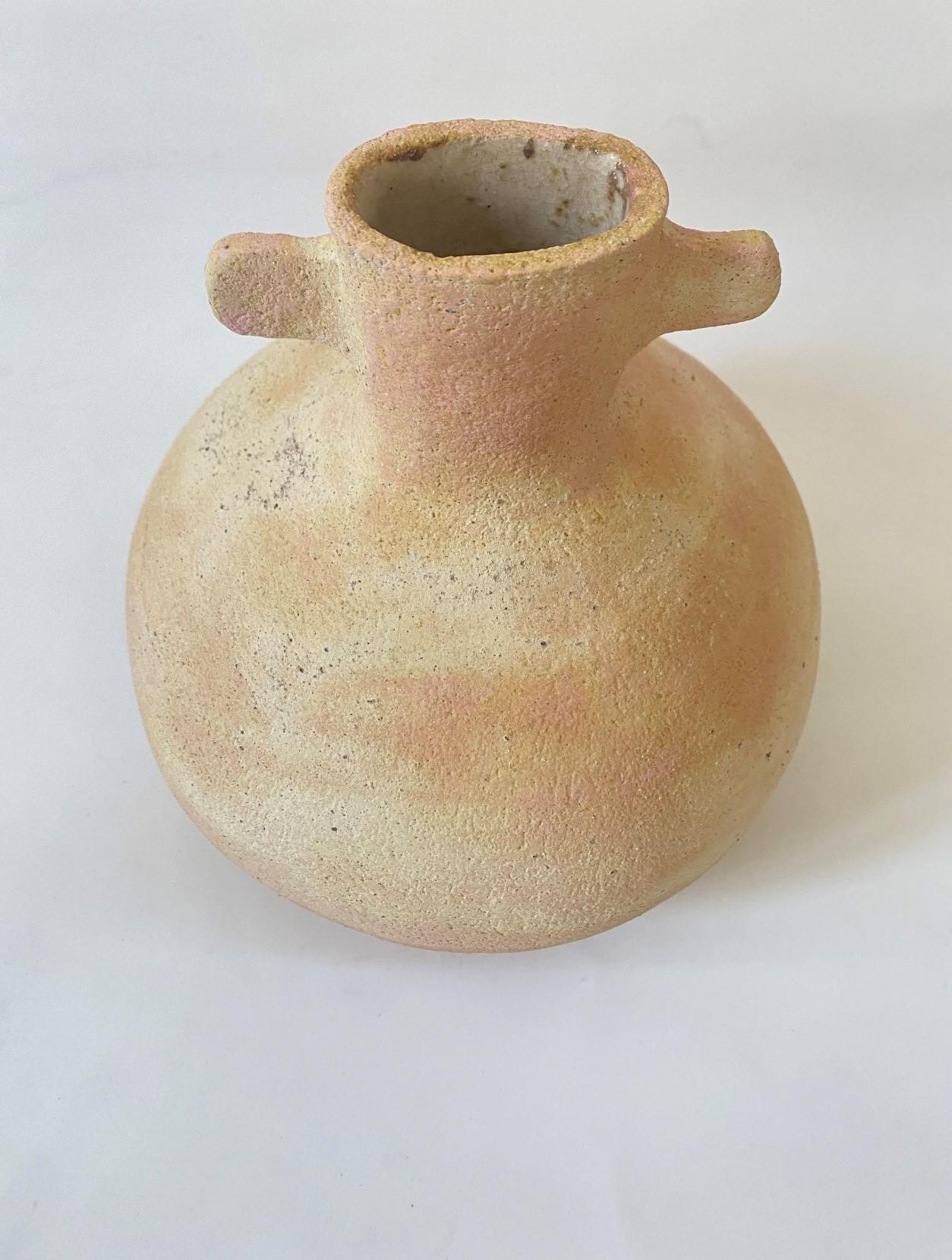 Moderno Vaso La Famille 19 di Oikos Estudio in vendita