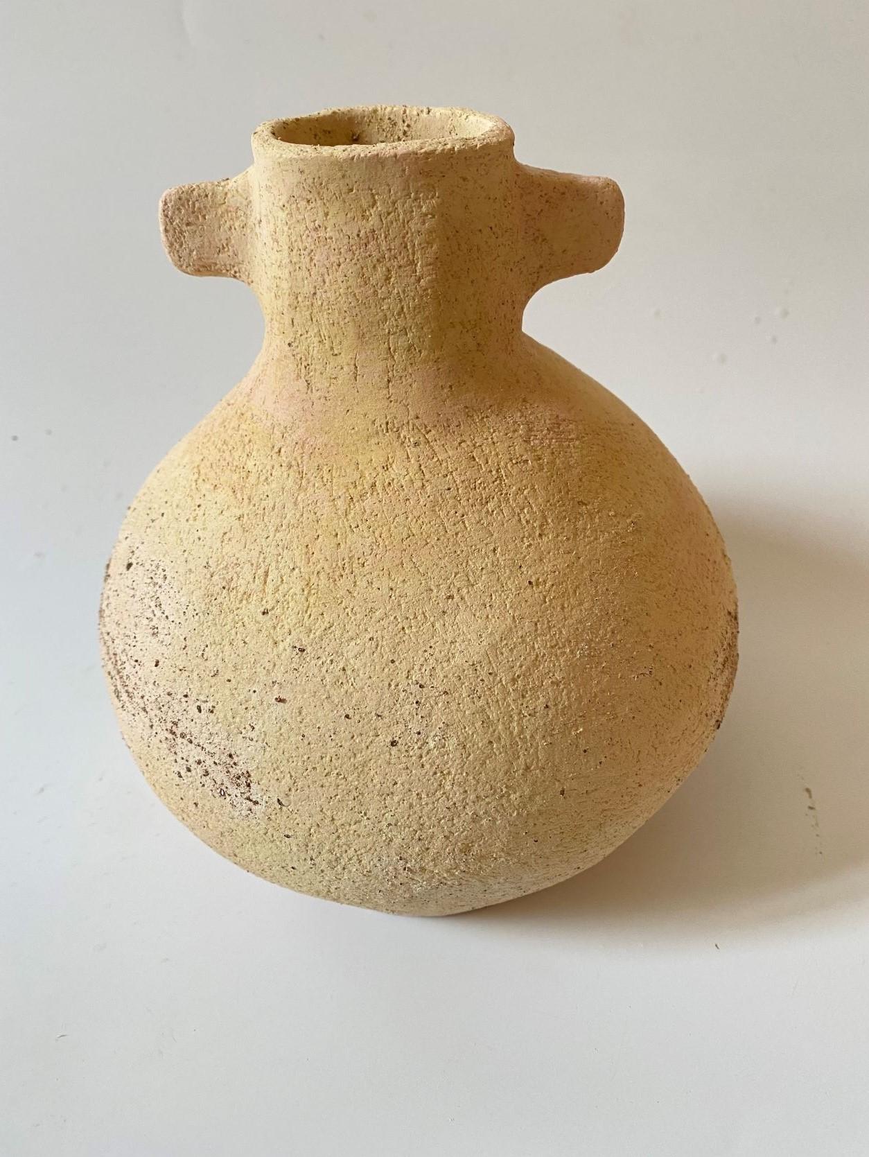 Vaso La Famille 19 di Oikos Estudio In condizioni Nuovo in vendita a Geneve, CH