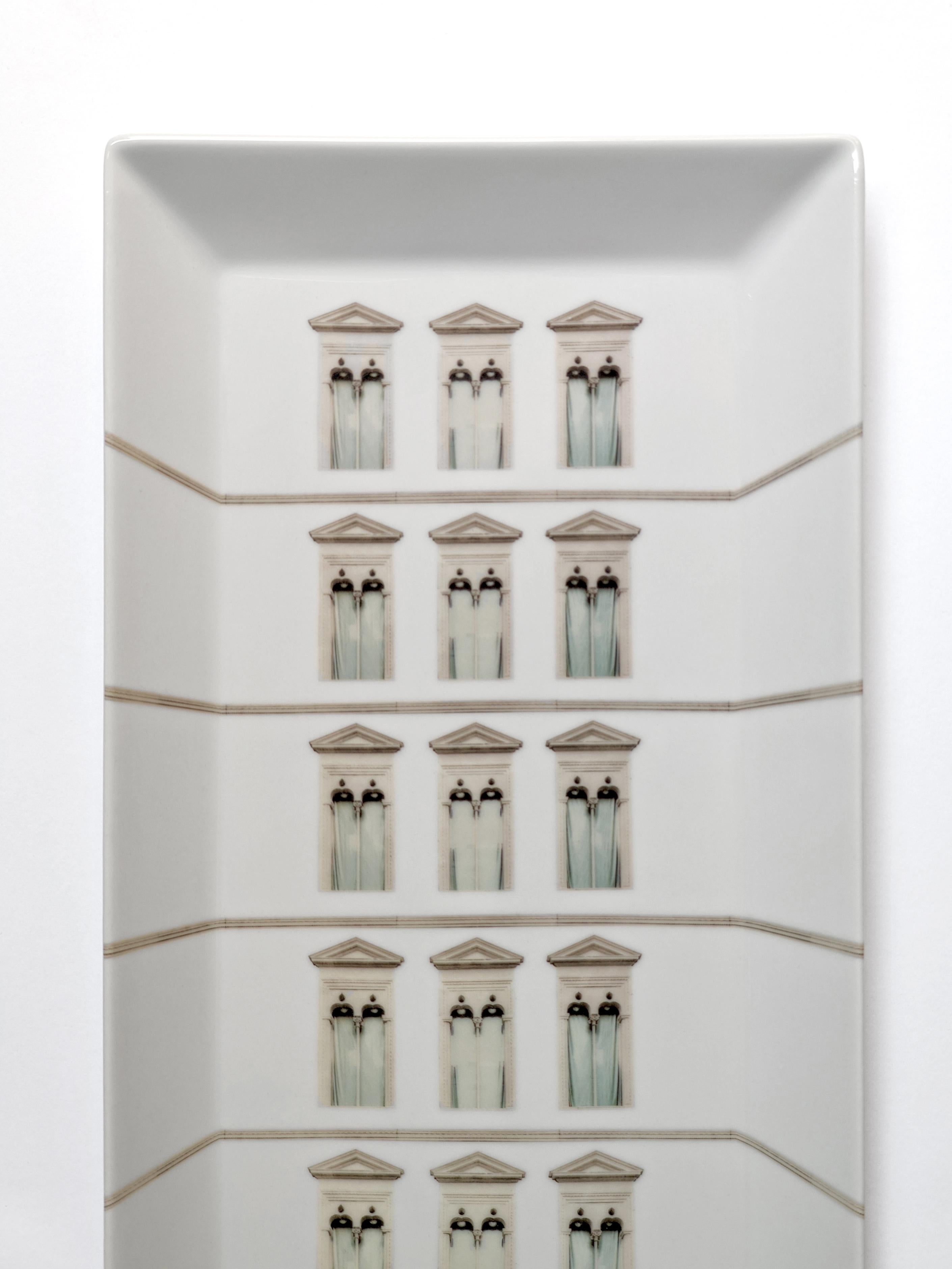 Autre La Finestra Sul Cortile, centre de table contemporain en porcelaine de Vito Nesta en vente