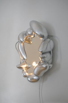 La Fleur Endormie, Espejo de pared artesanal contemporáneo 2025