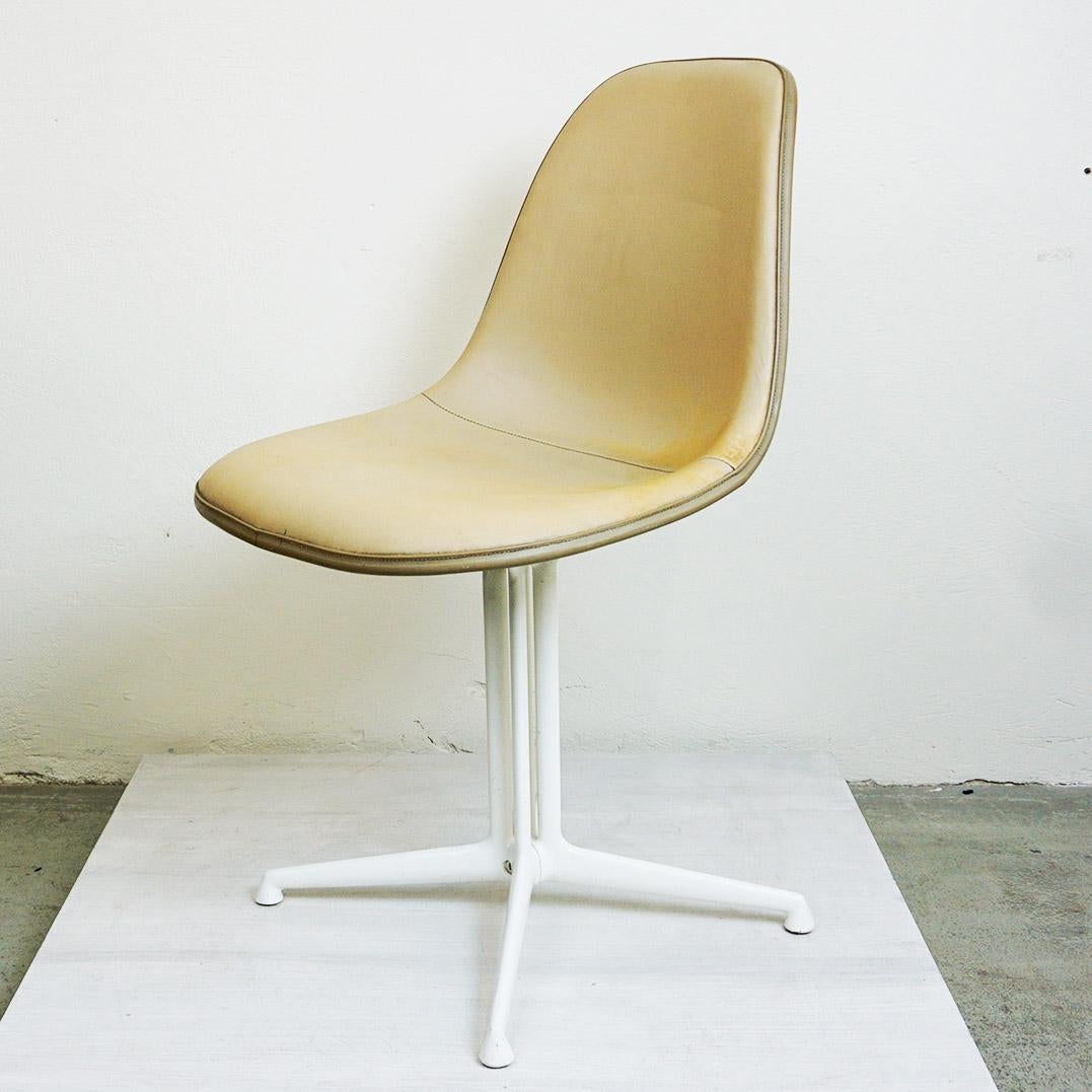 Sedie La Fonda di Charles and Ray Eames per Herman Miller in vendita 1