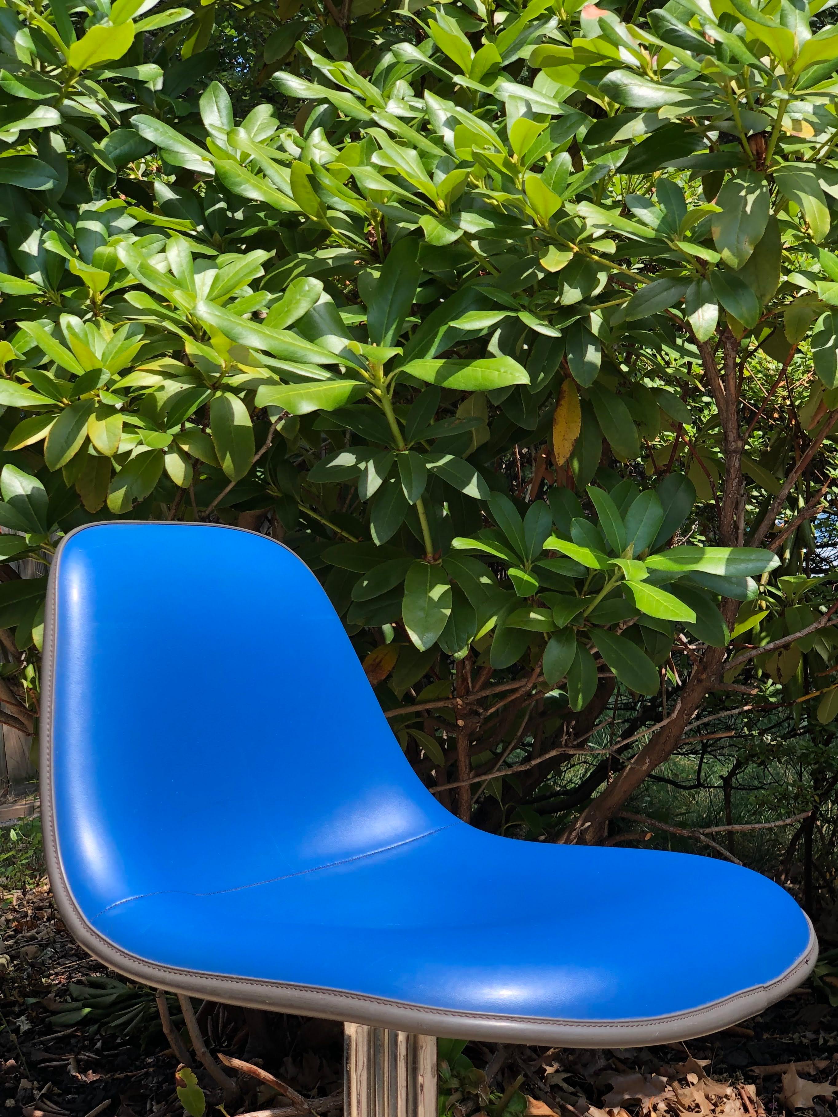 Mid-Century Modern La Fonda Side Chair by Eames for Herman Miller
