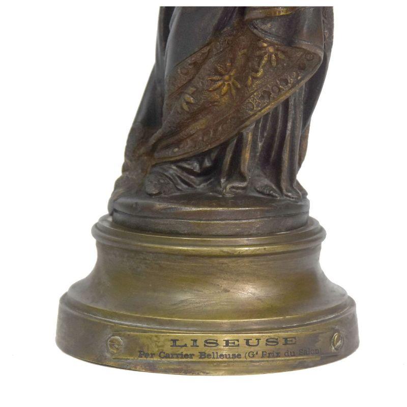 Bronze « La Liseuse » de Carrier Belleuse en bronze patiné doré, fin du XIXe siècle en vente