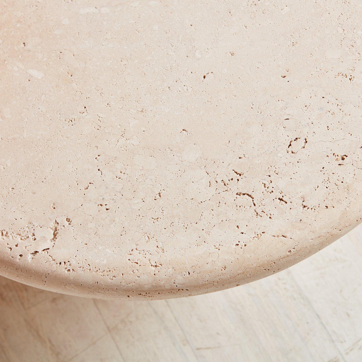 Tables basses La Luna en travertin par South Loop Loft en vente 5