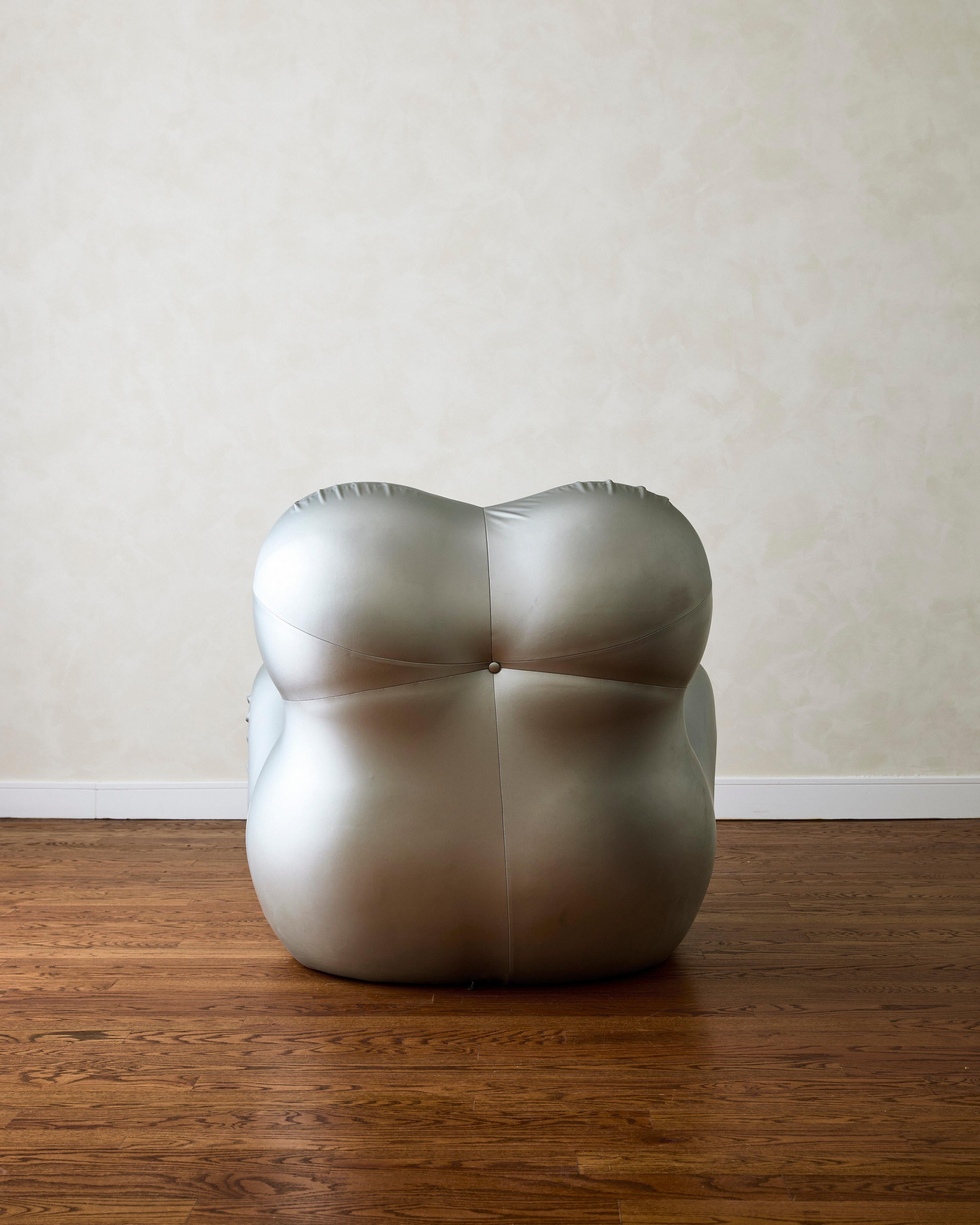 La Mamma Lounge Chair and Ottoman by Gaetano Pesce In Good Condition For Sale In New York, NY