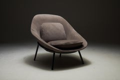 Customizable La Manufacture-Paris Amphora LoungeChair by Noé Duchaufour-Lawrance