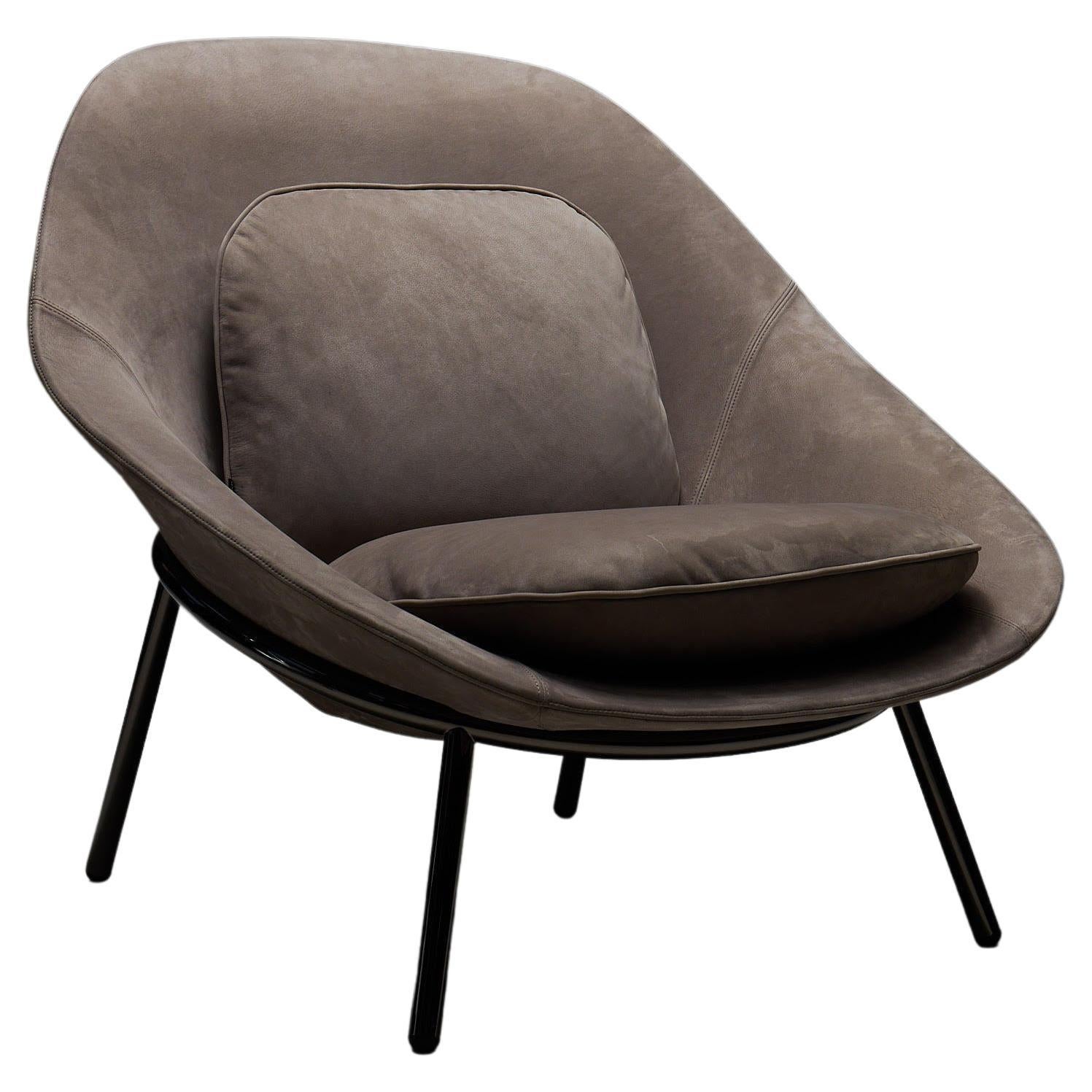 La Manufacture-Paris Amphora Lounge Chair Designed by Noé Duchaufour-Lawrance