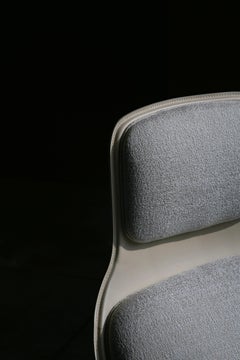 La Manufacture-Paris personnalisable  Fauteuil d'assemblage conçu par Todd Bracher