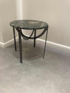 La Manufacture-Paris Astra table d'appoint en marbre de Patrick Norguet, en stock