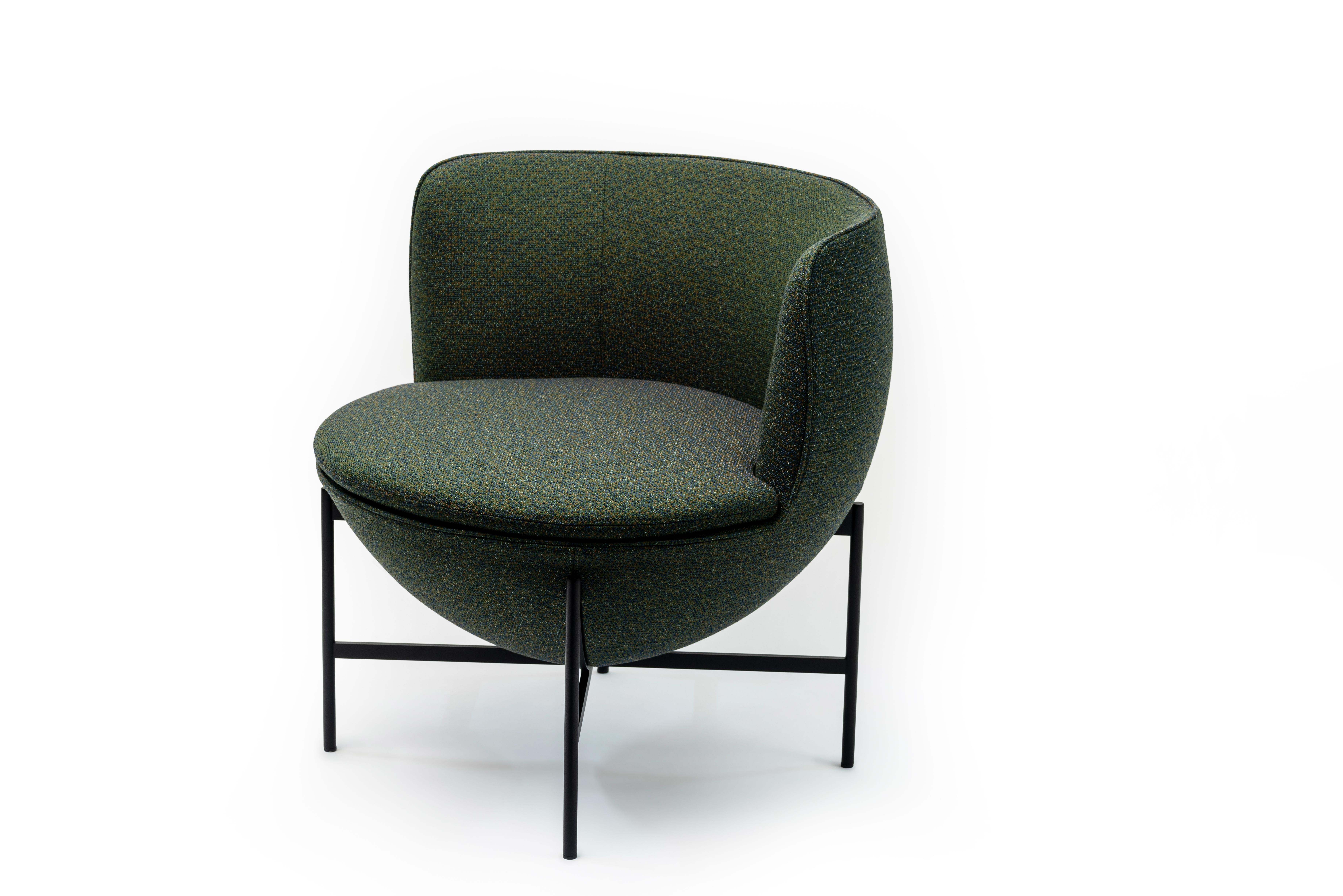 Customizable La Manufacture-Paris Calice Armchair Designed by Patrick Norguet For Sale 7