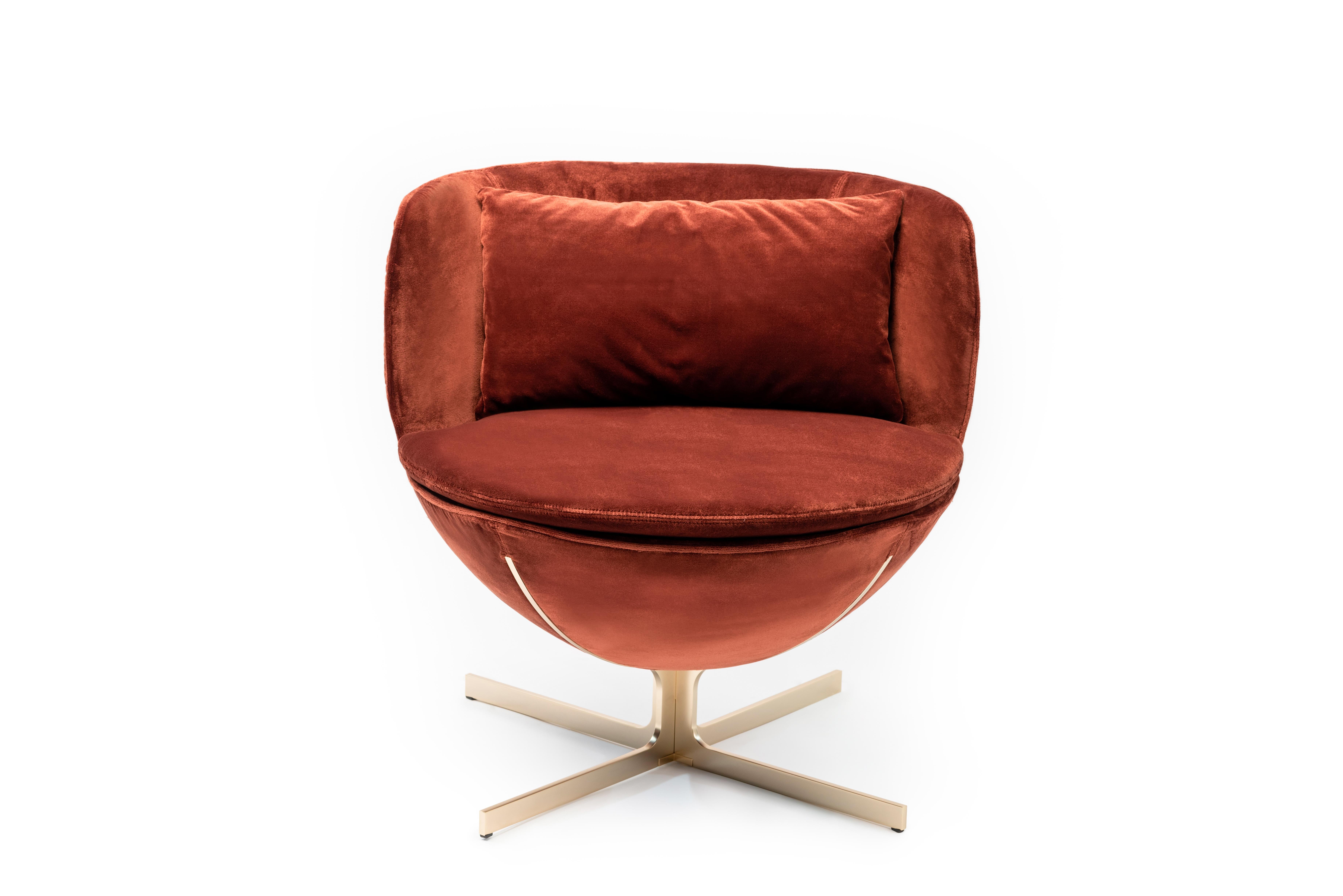 Customizable La Manufacture-Paris Calice Armchair Designed by Patrick Norguet For Sale 10