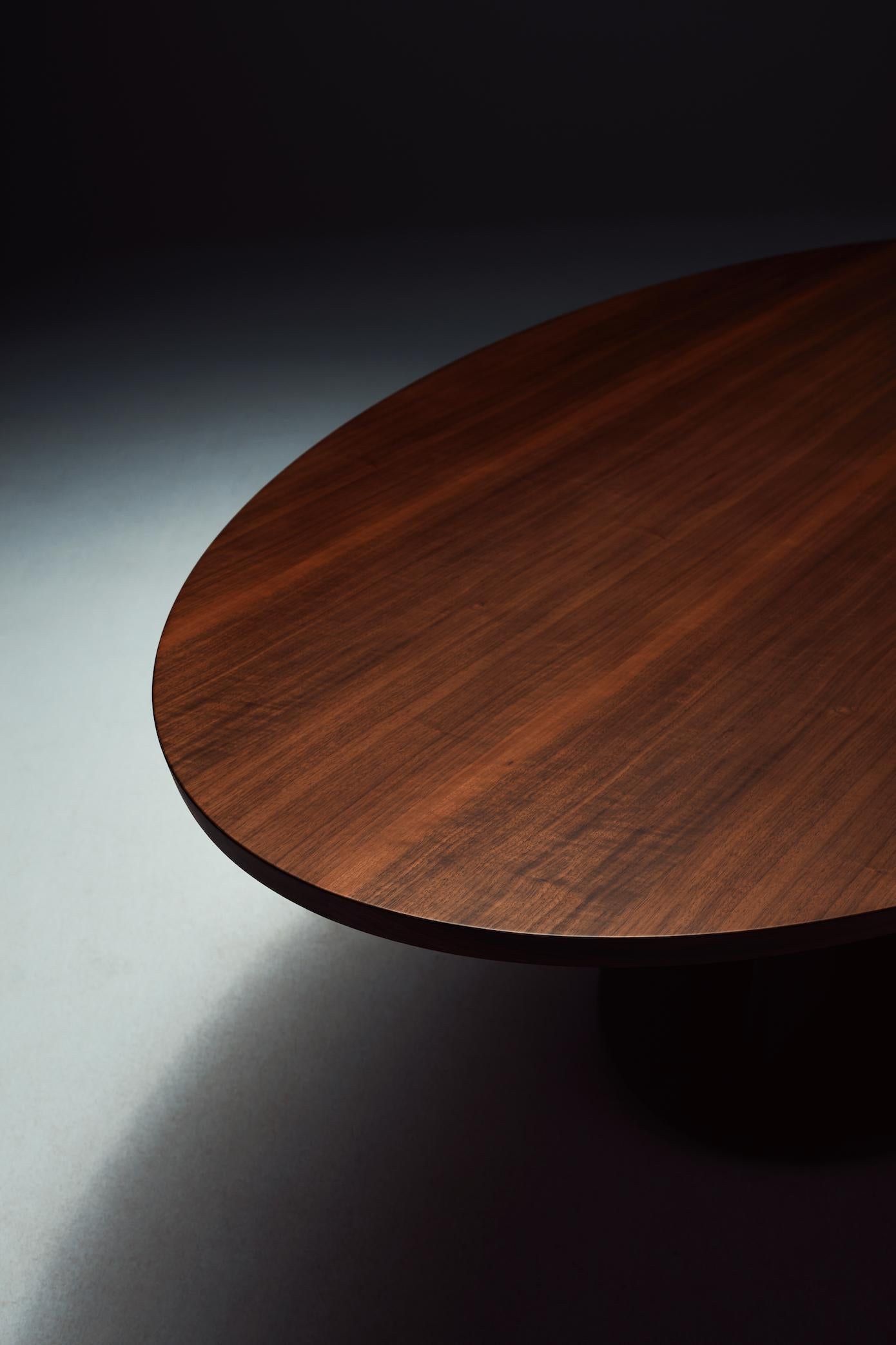 La Manufacture-Paris Intersection Canaletto Walnut Oval Table by Neri & Hu For Sale 3