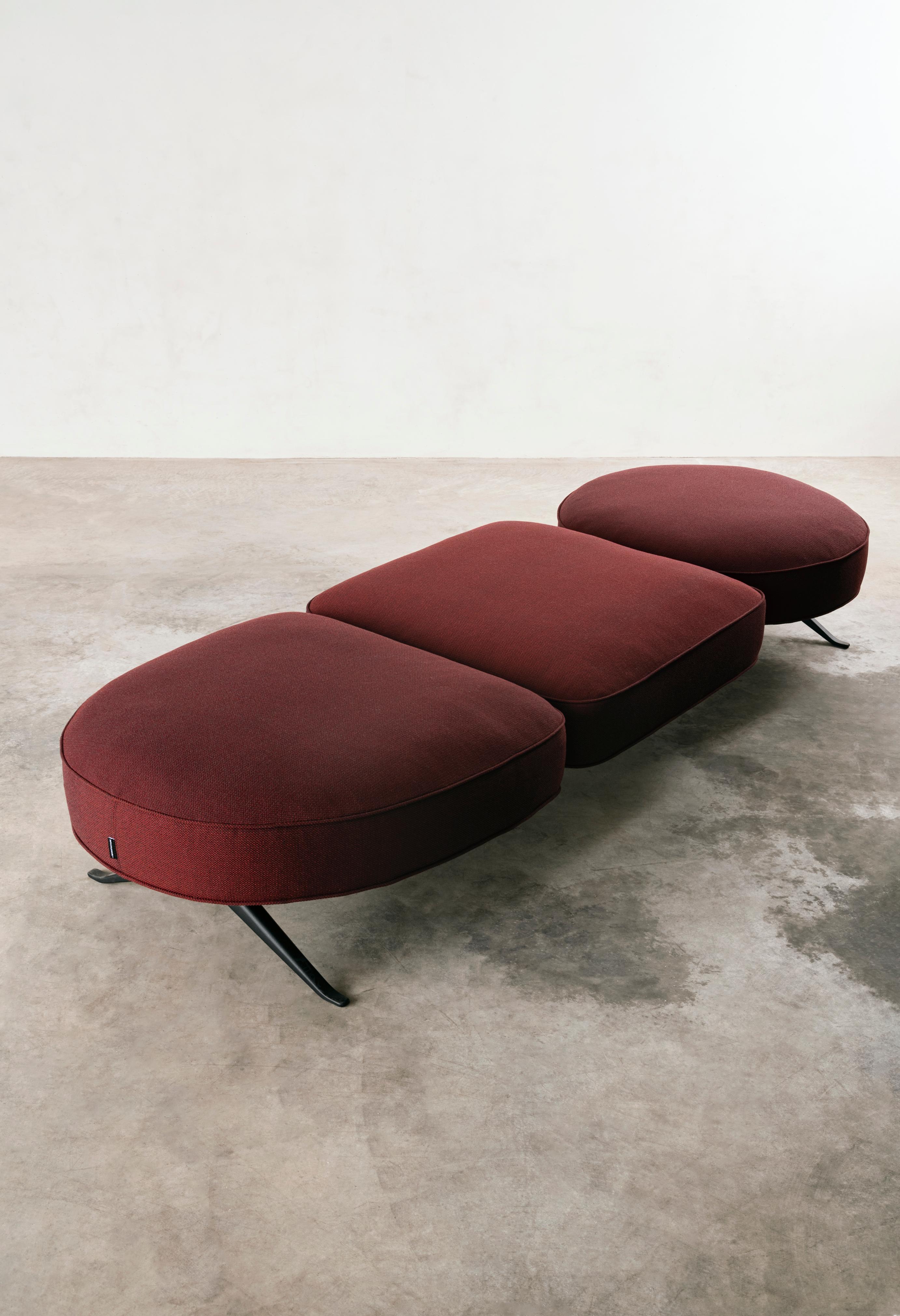 Anpassbarer La Manufacture-Paris Luizet  Sofa entworfen von Luca Nichetto im Angebot 10