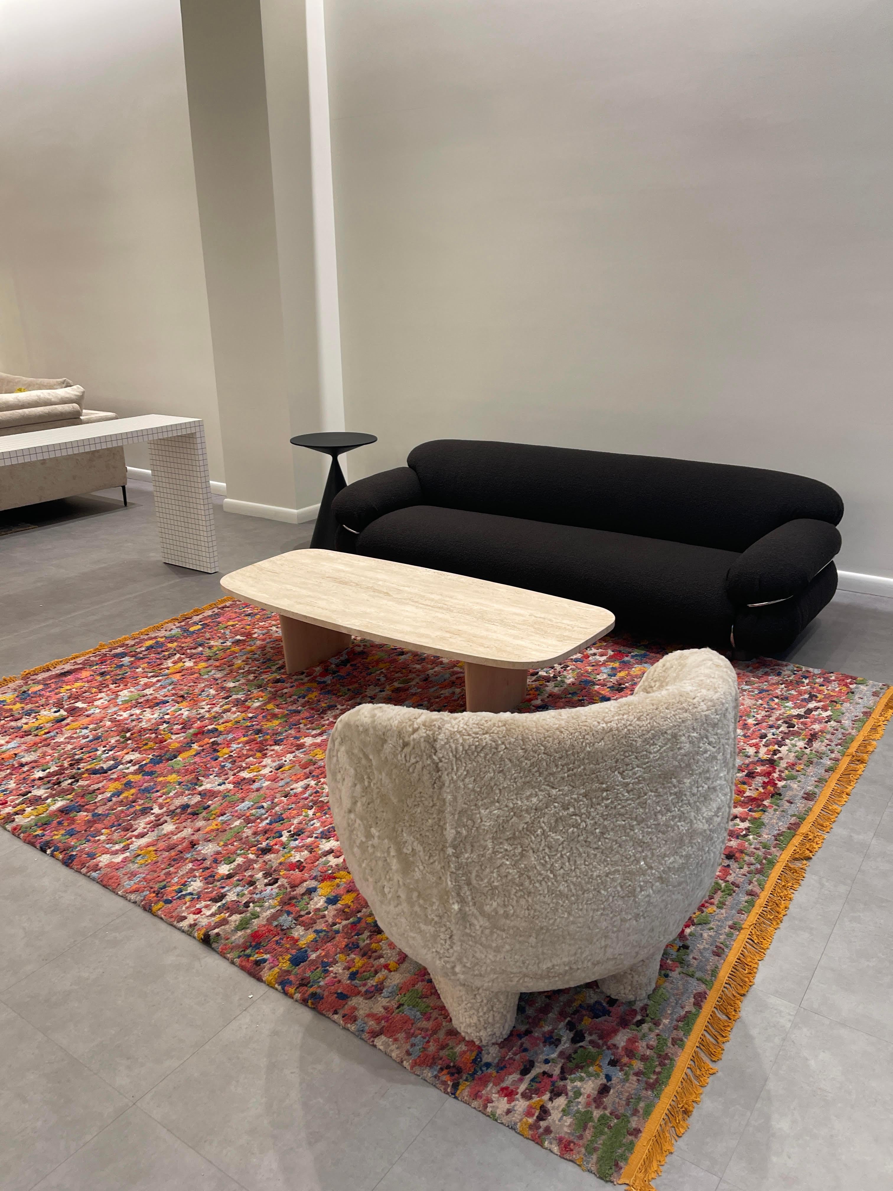 Fauteuil personnalisable La Manufacture-Paris Moro conçu par Sebastian Herkner en vente 4
