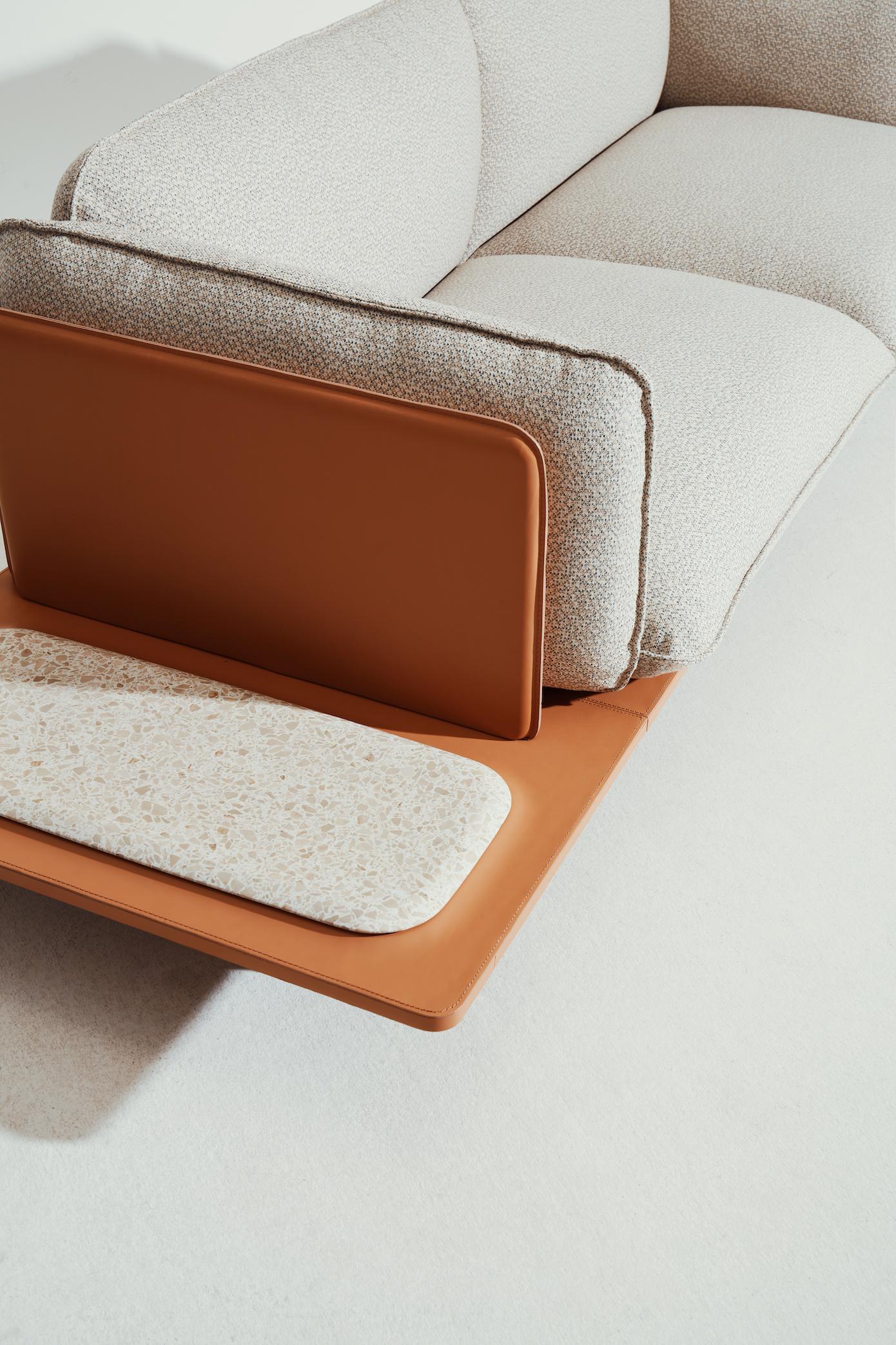Anpassbares La Manufacture-Paris Sahara Sofa Design von Noé Duchaufour-Lawrance (Italienisch) im Angebot