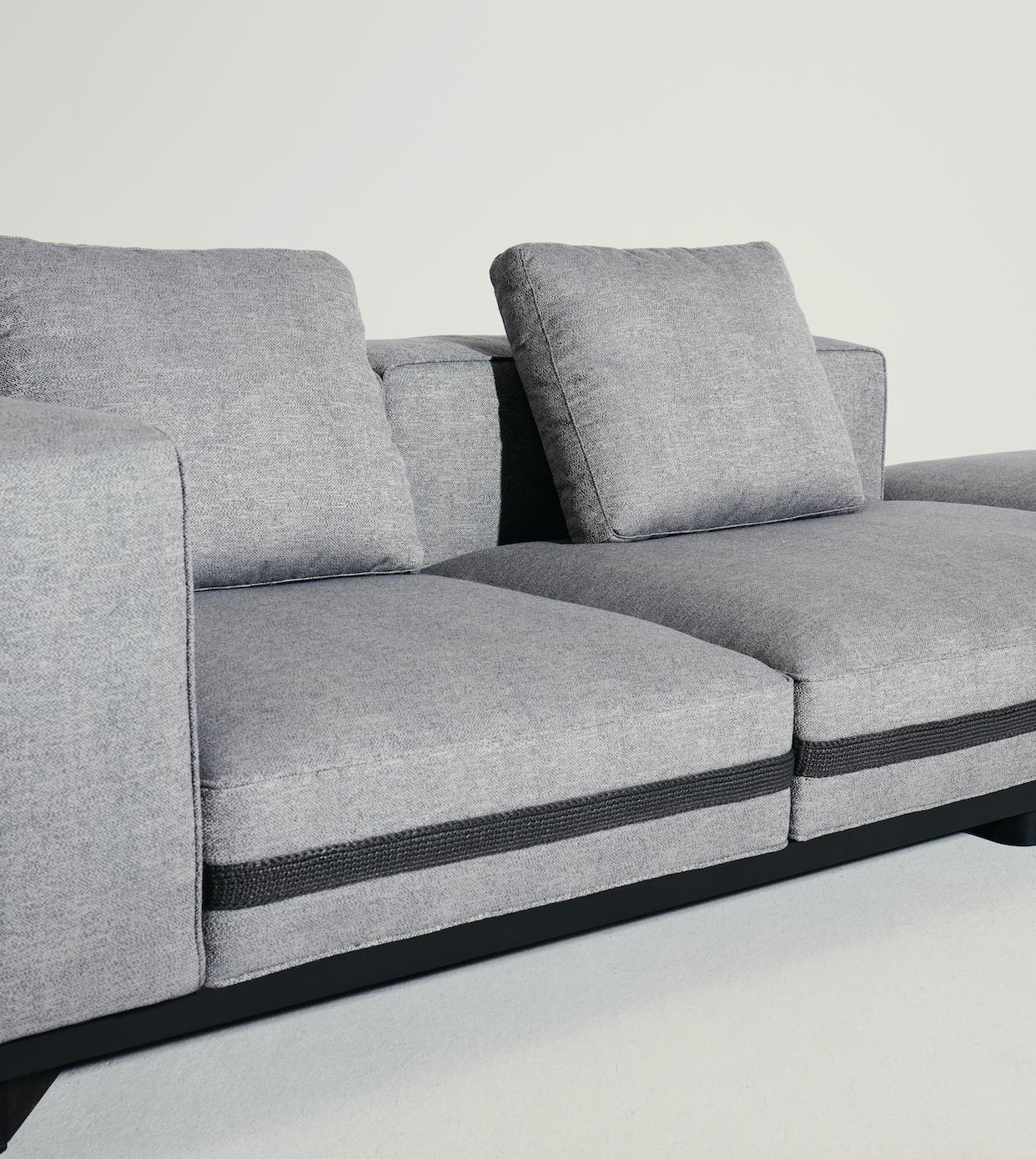 Customizable La Manufacture-Paris Saint-Rémy Sofa by Luca Nichetto For Sale 1