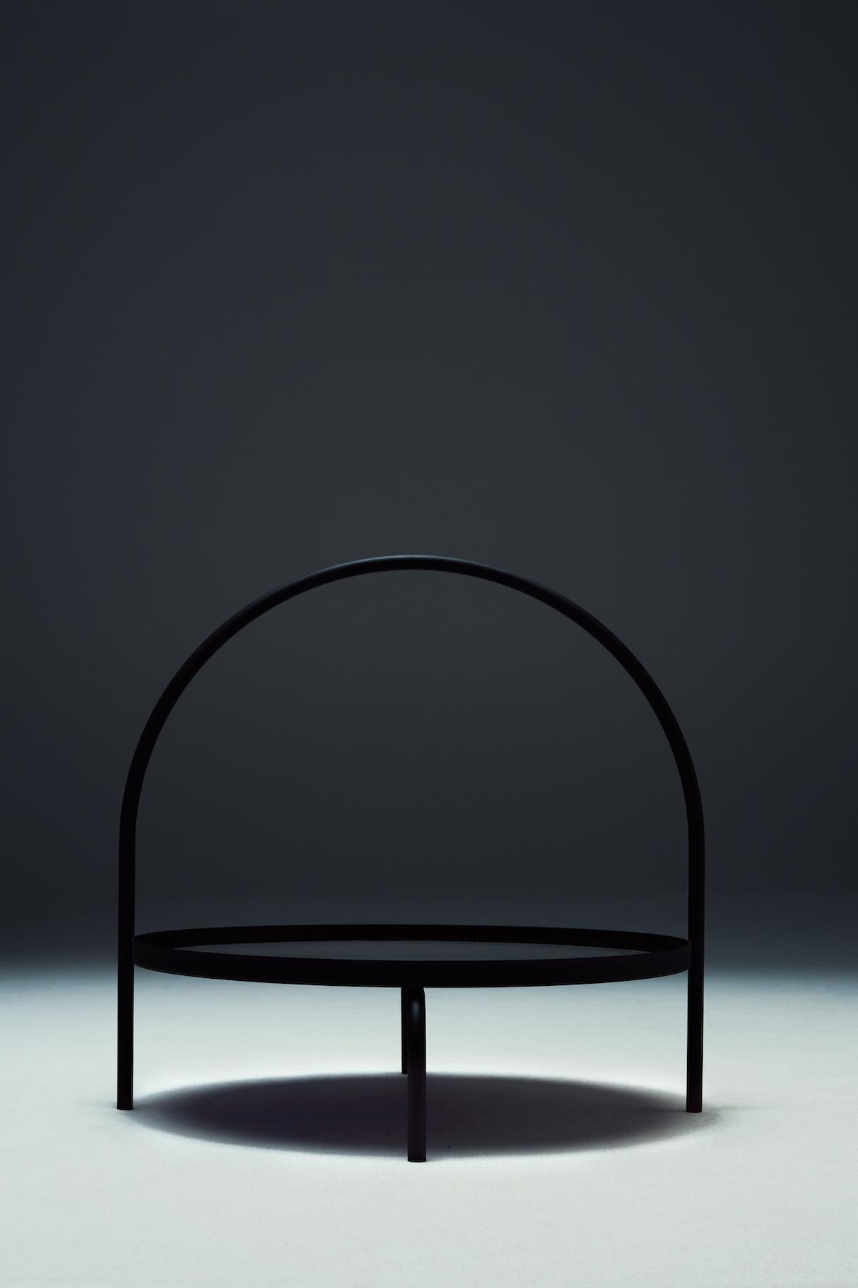 Métal La Manufacture-Paris - Ensemble de tables d'appoint design par Marc Thorpe en vente