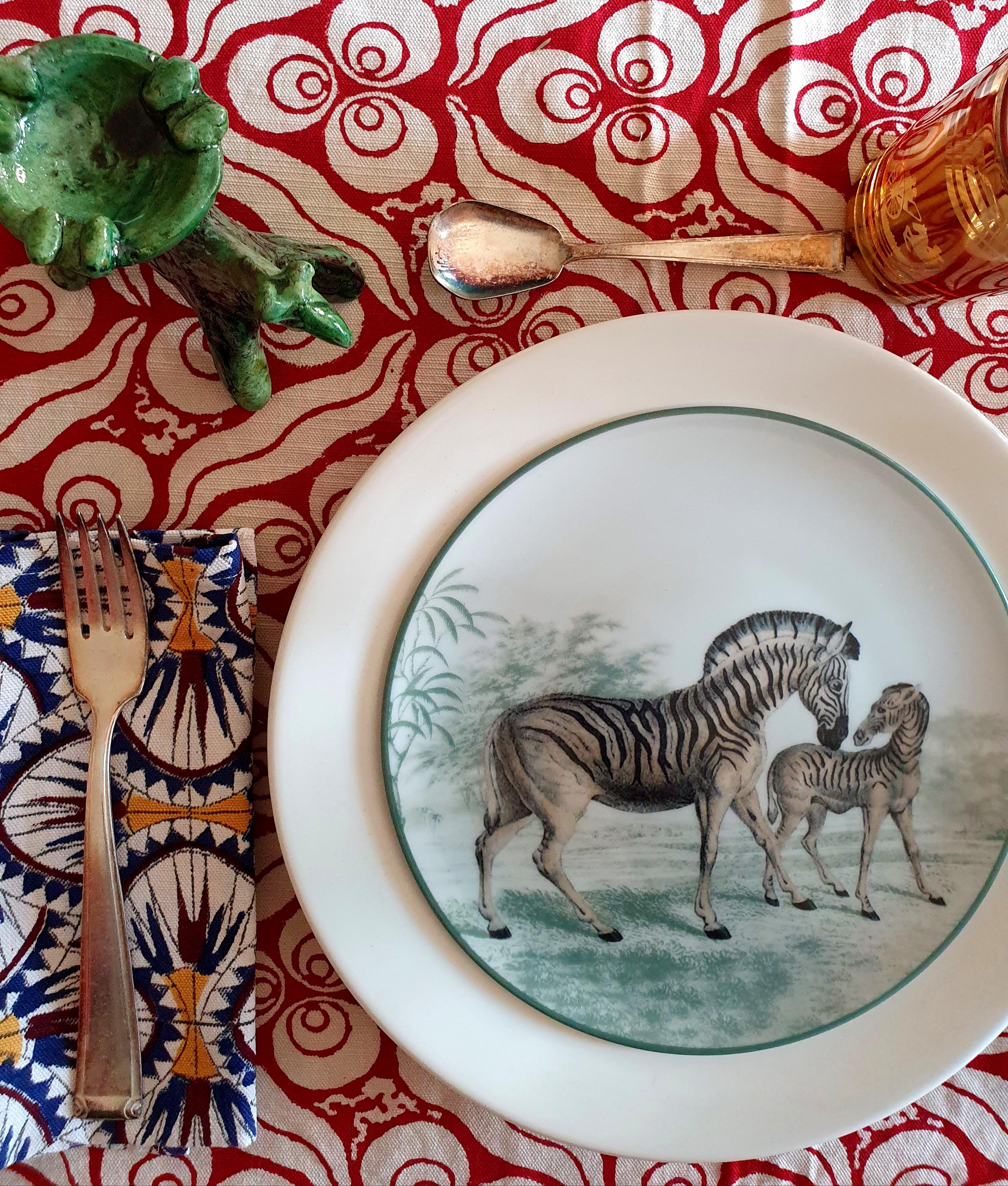 Autre La Menagerie Ottomane Zebras Assiette plate en porcelaine faite à la main en Italie en vente