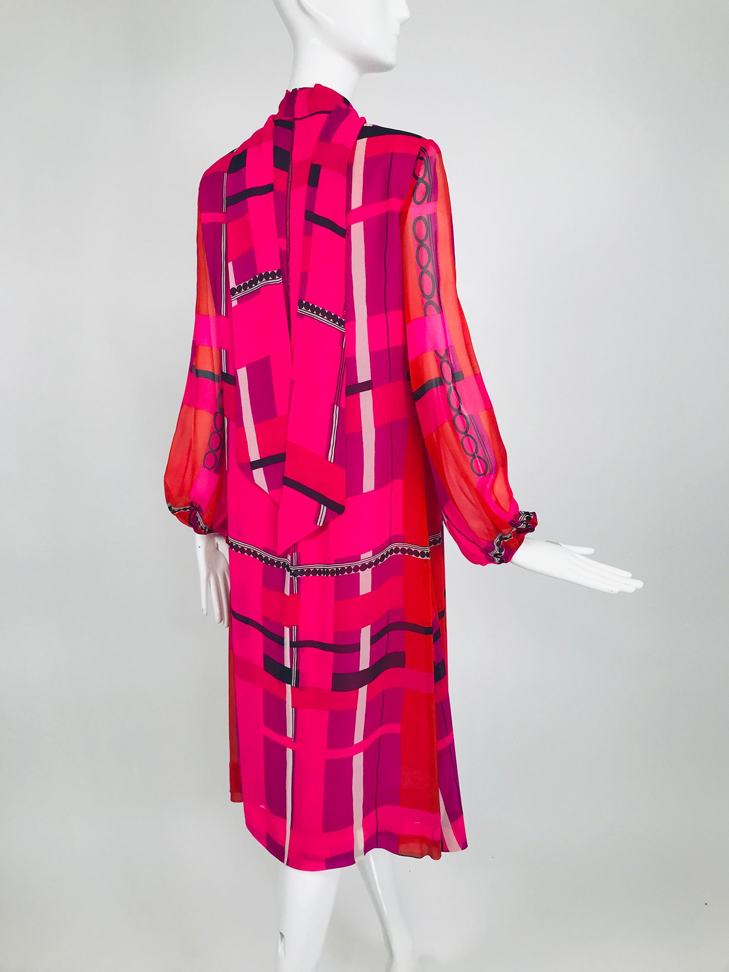 Women's La Mendola Couture Hot Pink Silk Chiffon Modernist Print Dress 1970s