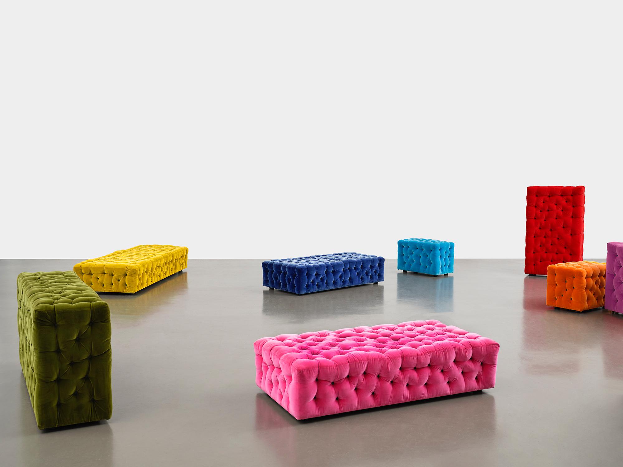 La Michetta Rückenlehne 107 Sofa aus Samt mit Rückenlehne in Kobalt von Gaetano Pesce im Angebot 2