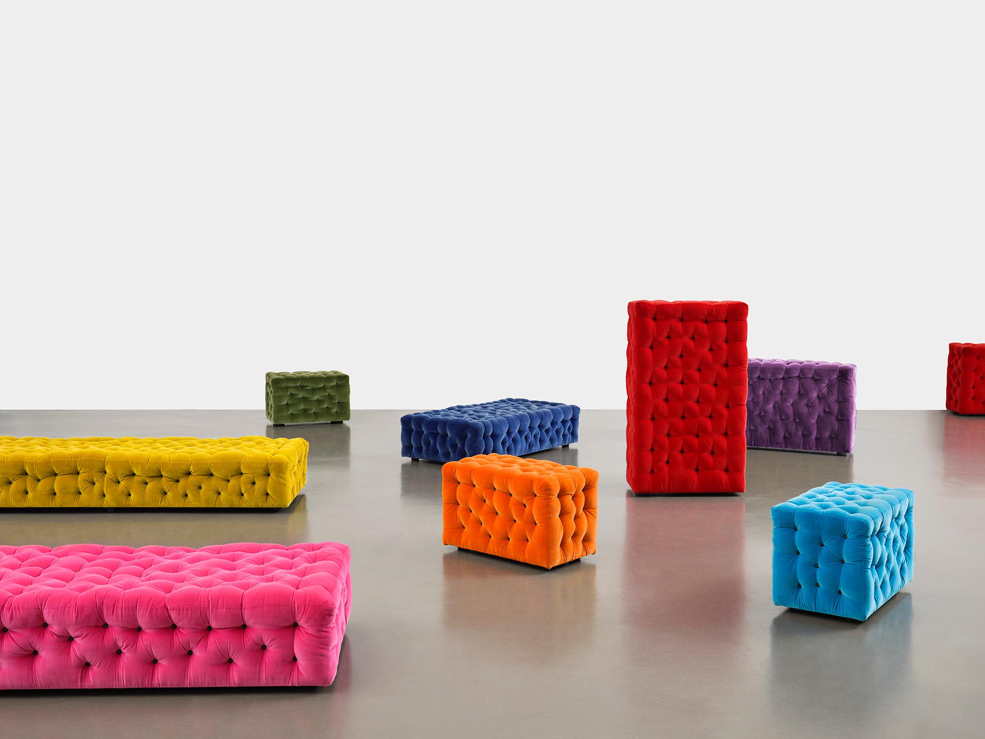 La Michetta Rückenlehne 144 Samt-Sofa in Musk von Gaetano Pesce (21. Jahrhundert und zeitgenössisch) im Angebot