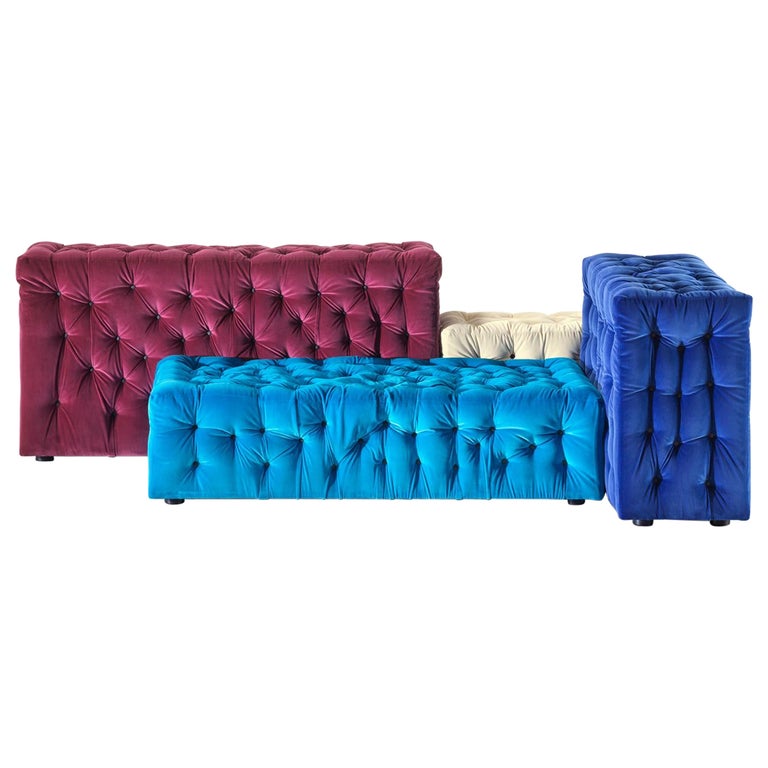 Divano La Michetta Composition in velluto di Gaetano Pesce in