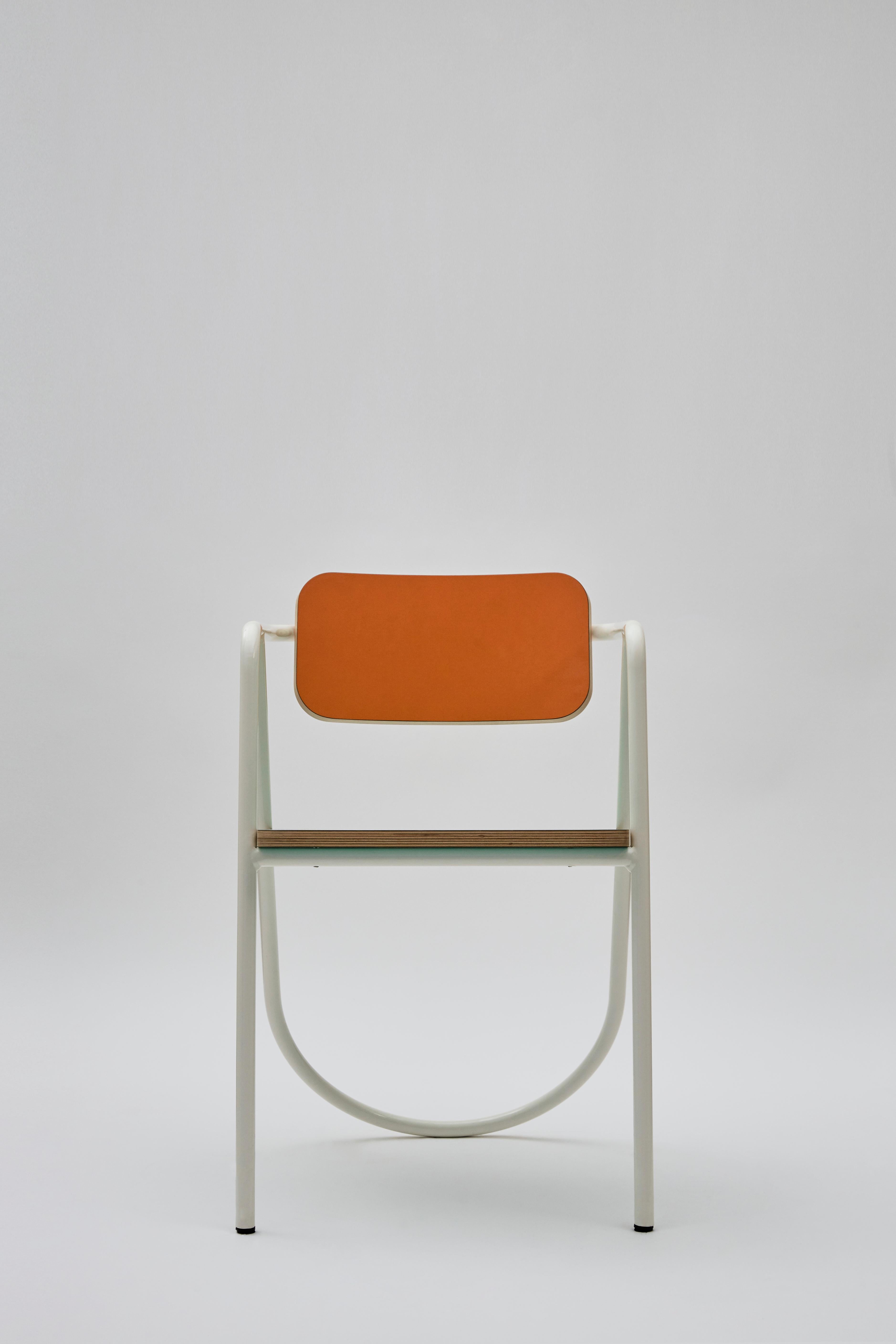 This splendid chair from La Misciù Collection reveals a strong vintage inspiration in its chromatic palette of white, orange, and teal. Boasting an airy cylindrical frame in white-lacquered steel tracing dynamic profiles, the design is completed by