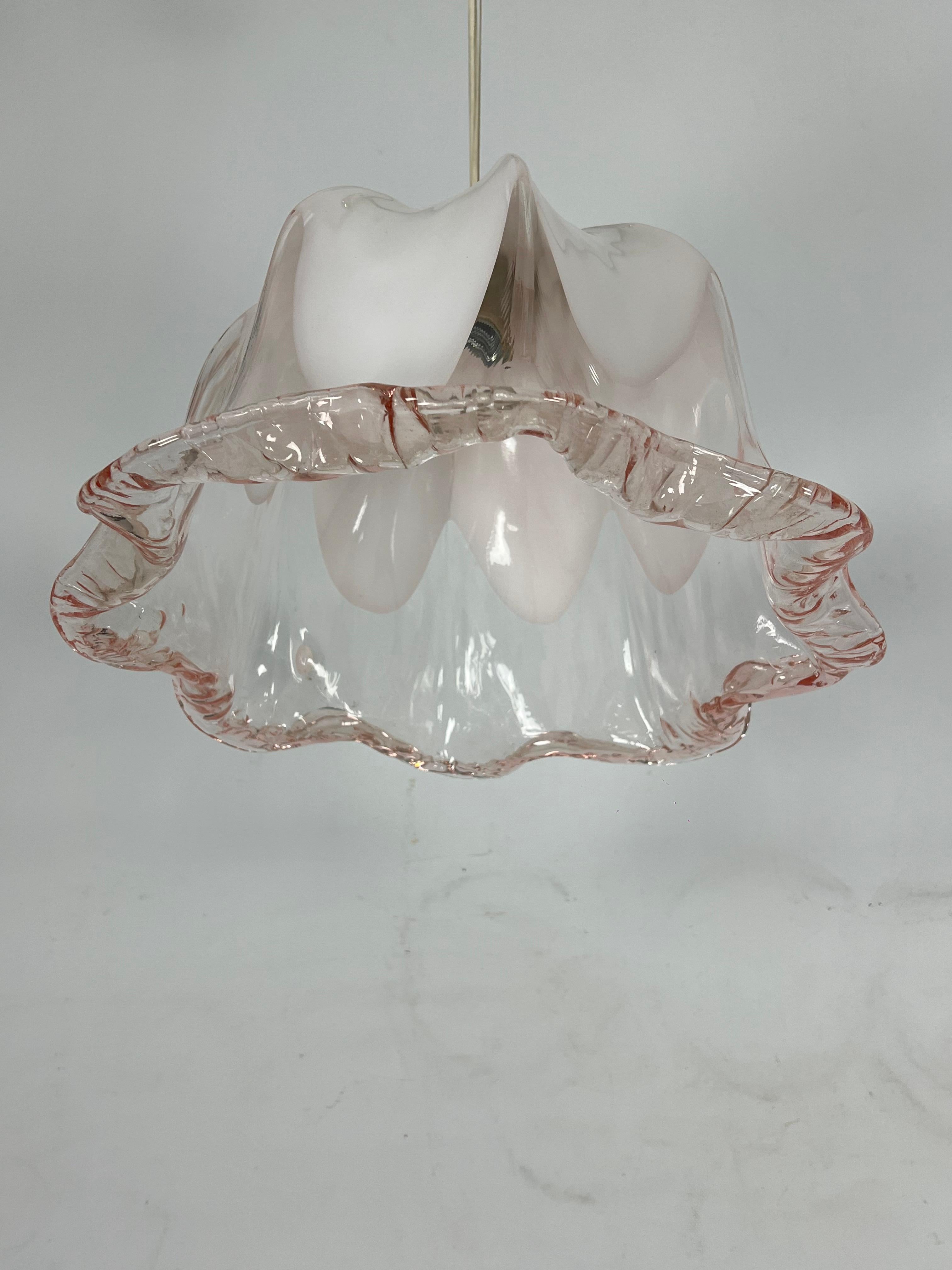 20th Century La Murrina chandelier in pink and white Murano glass. Italy 1970s For Sale