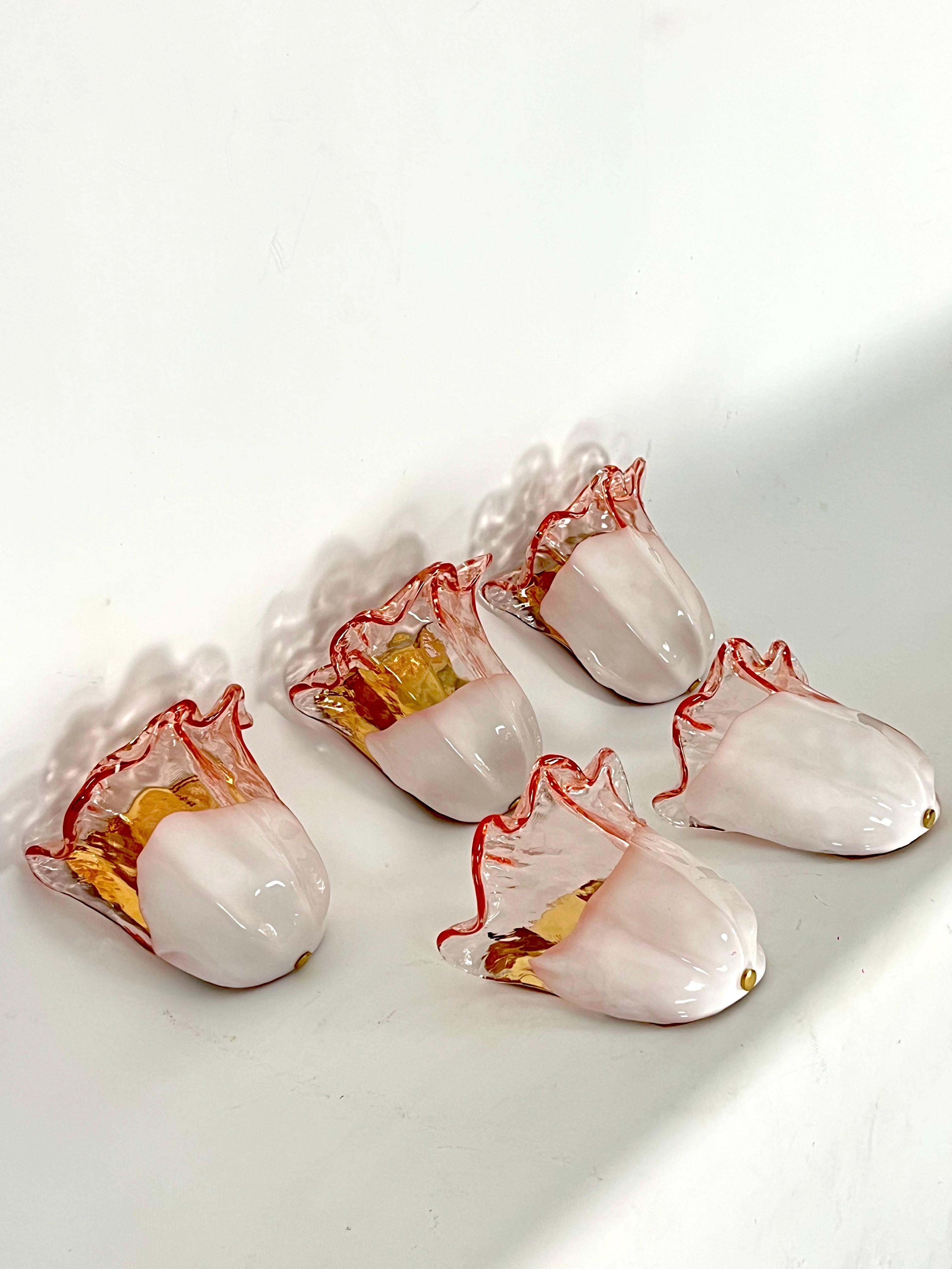 La Murrina Set of five sconces in pink and white Murano glass. Italy 1970s For Sale 3