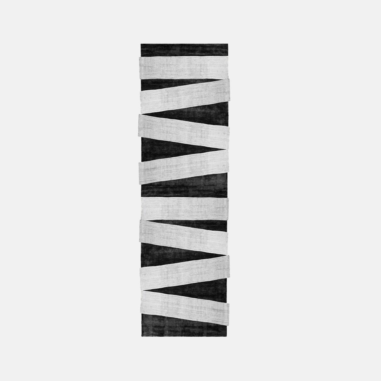 La Nikka Stripes Rug by Atelier Bowy C.D. In New Condition For Sale In Geneve, CH