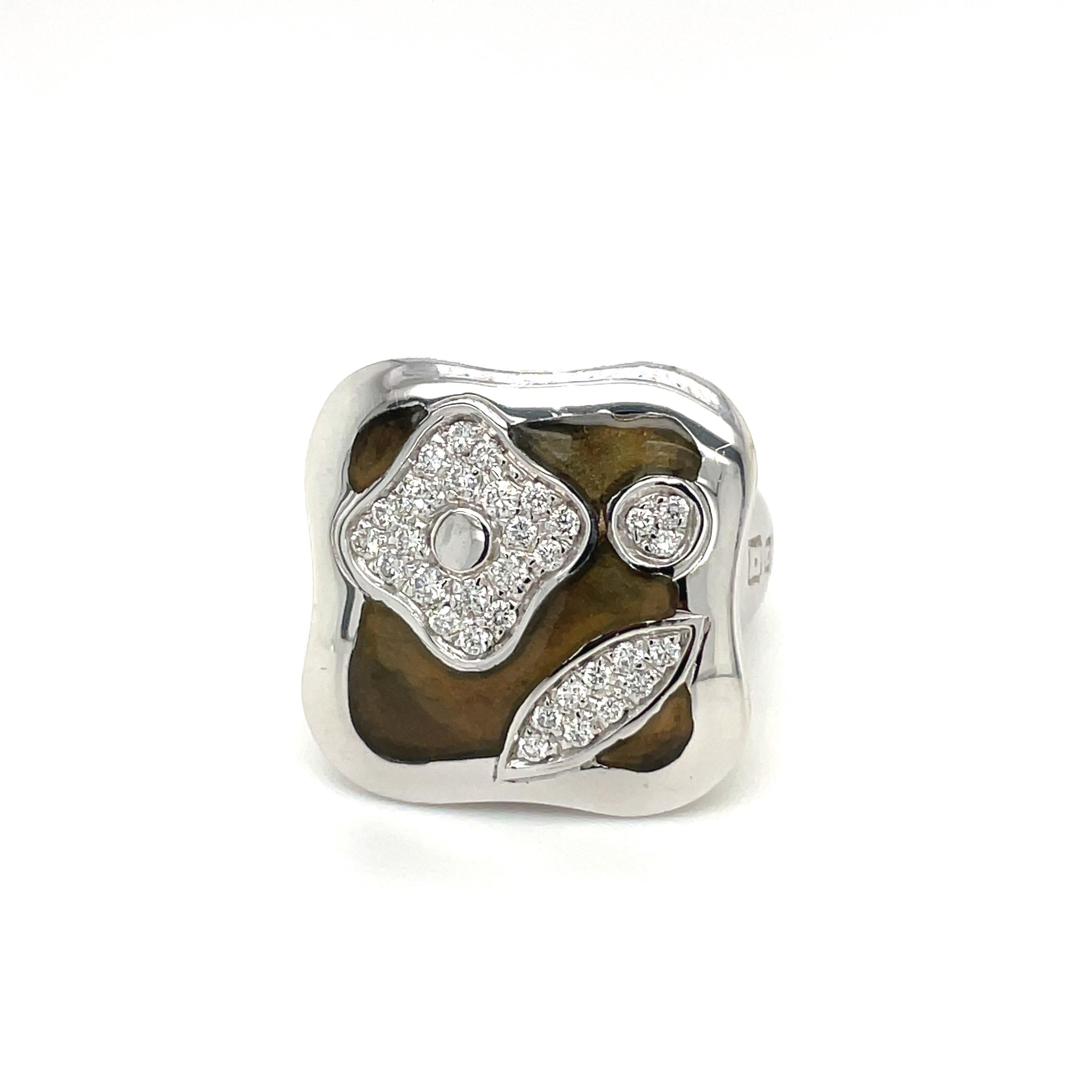 Women's or Men's La Nouvelle 18kt White Gold Fiori Ring .39cts Diamond & Enamel For Sale