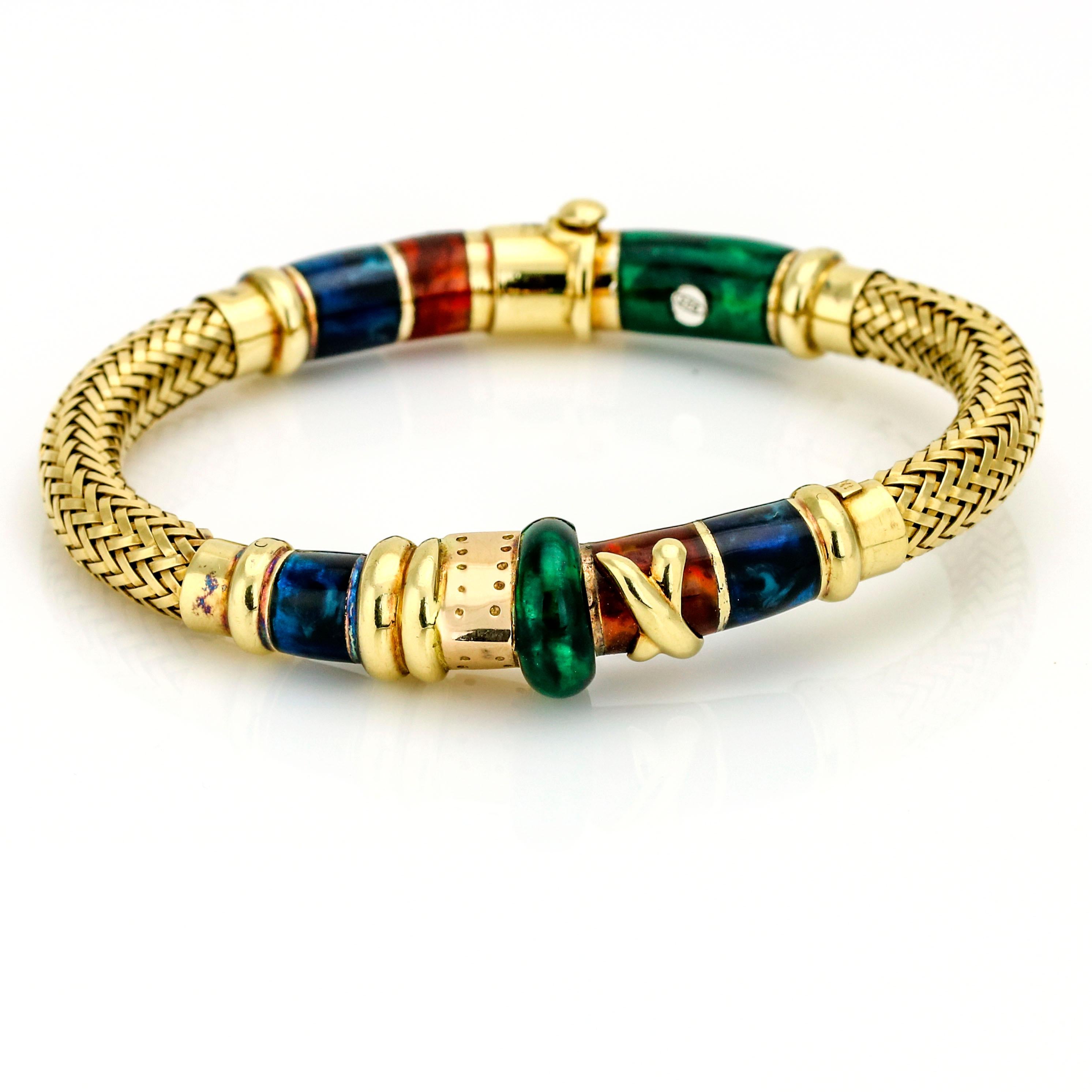 La Nouvelle Bague woven bangle bracelet crafted in 18-karat yellow gold and sterling silver with enamel details. Made in Italy. Slide push clasp.

Size, Small (fits a wrist up to 6 inches)