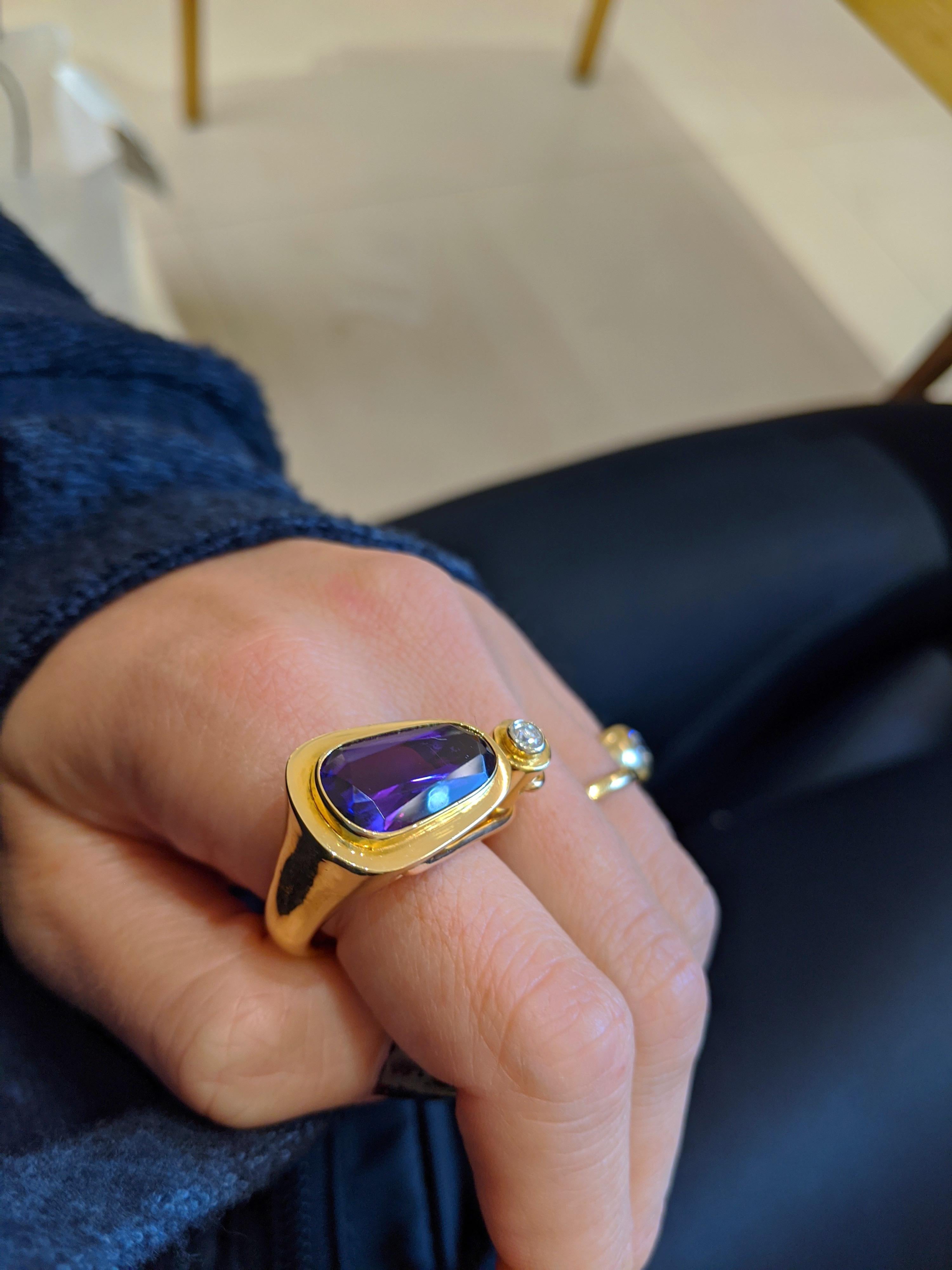 La Nouvelle Bague Anillo de oro amarillo y rosa de 18 quilates con amatista y diamante Moderno en venta