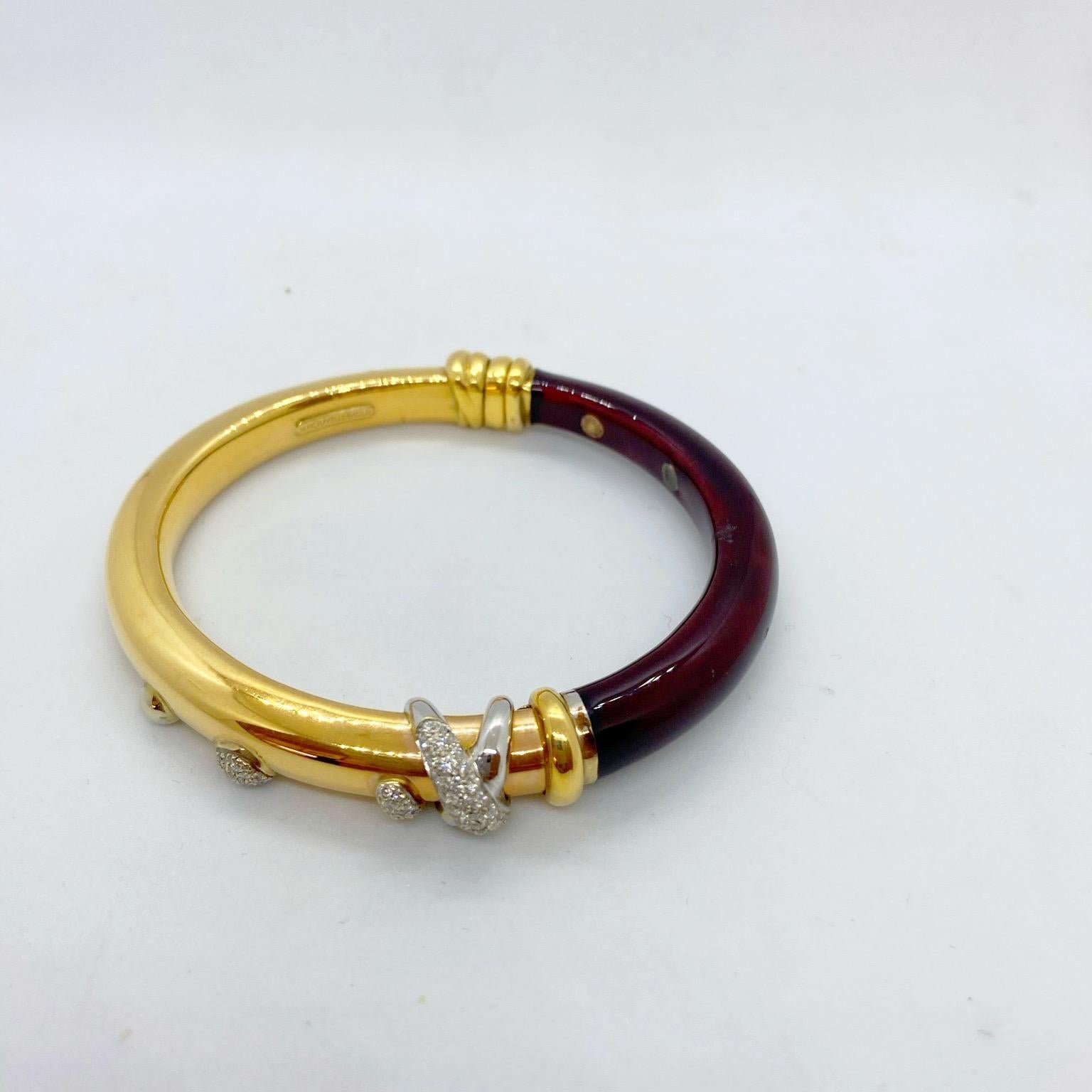La Nouvelle Bague Bracelet en or rose 18KT, émail de Bourgogne et diamant de 0,59 carat Neuf - En vente à New York, NY