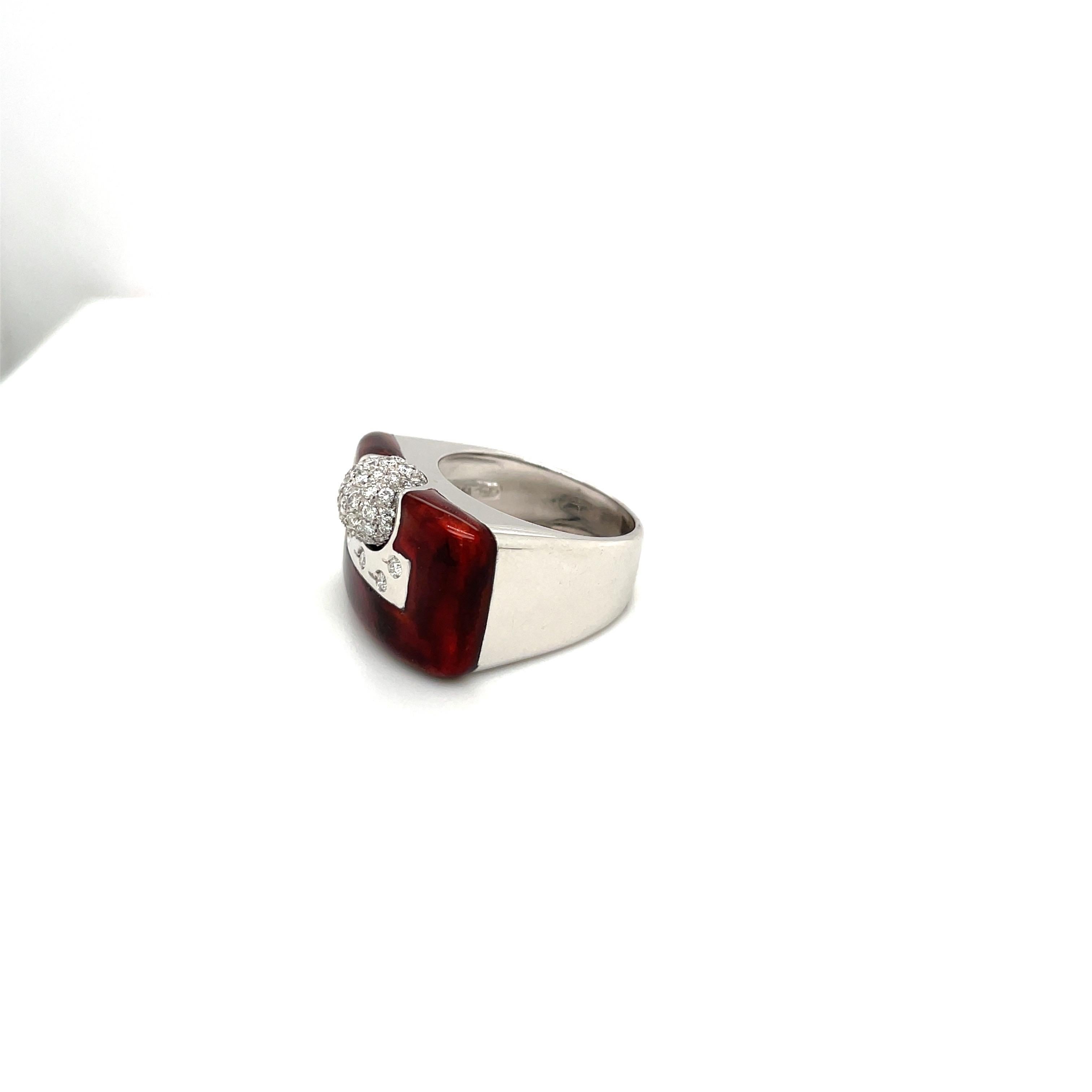 Round Cut La Nouvelle Bague 18kt White Gold, Diamond & Enamel Ring For Sale