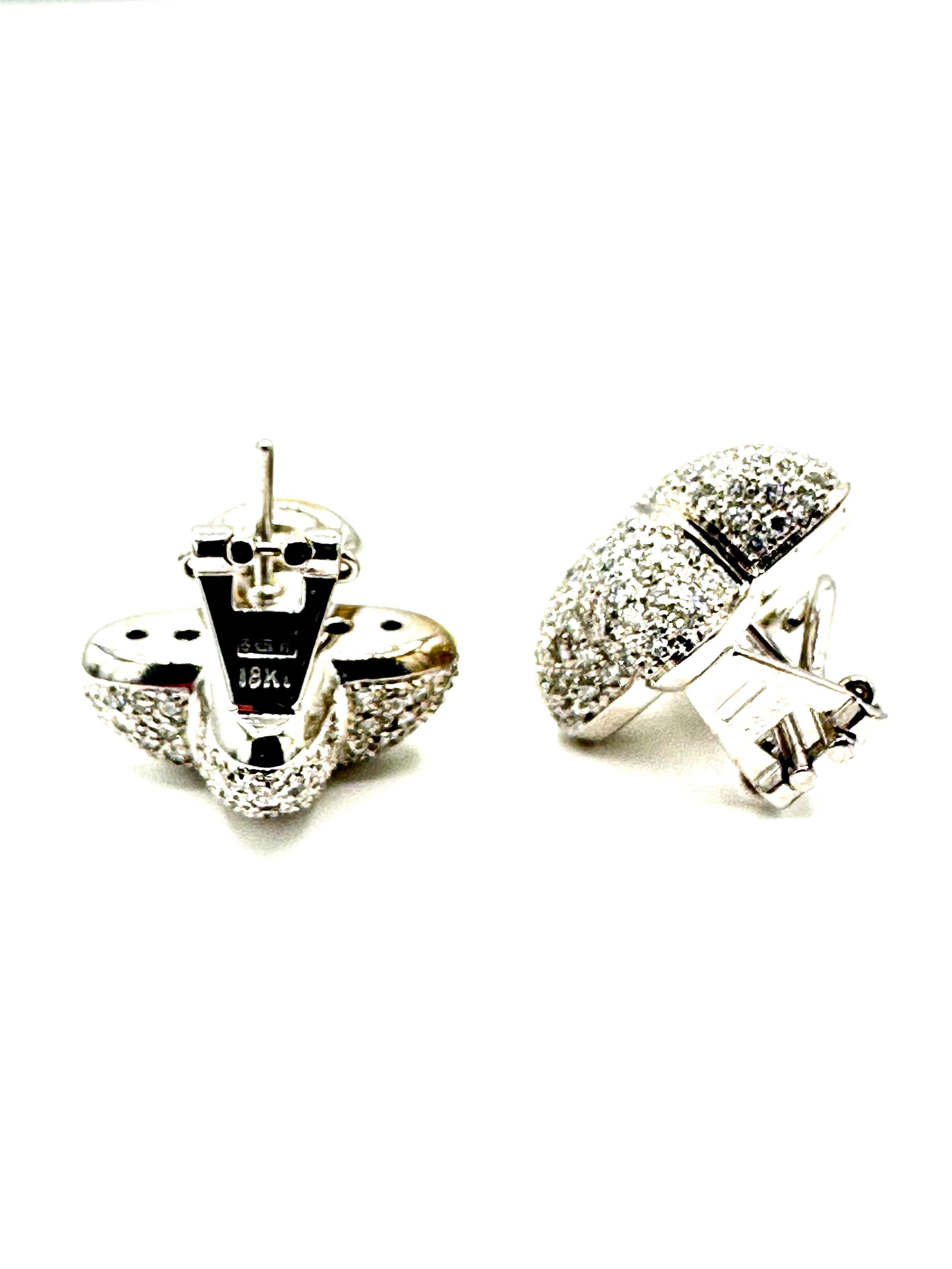 La Nouvelle Bague 3.50 Carat Pave Diamond & 18K White Gold Earrings In Excellent Condition For Sale In Chevy Chase, MD