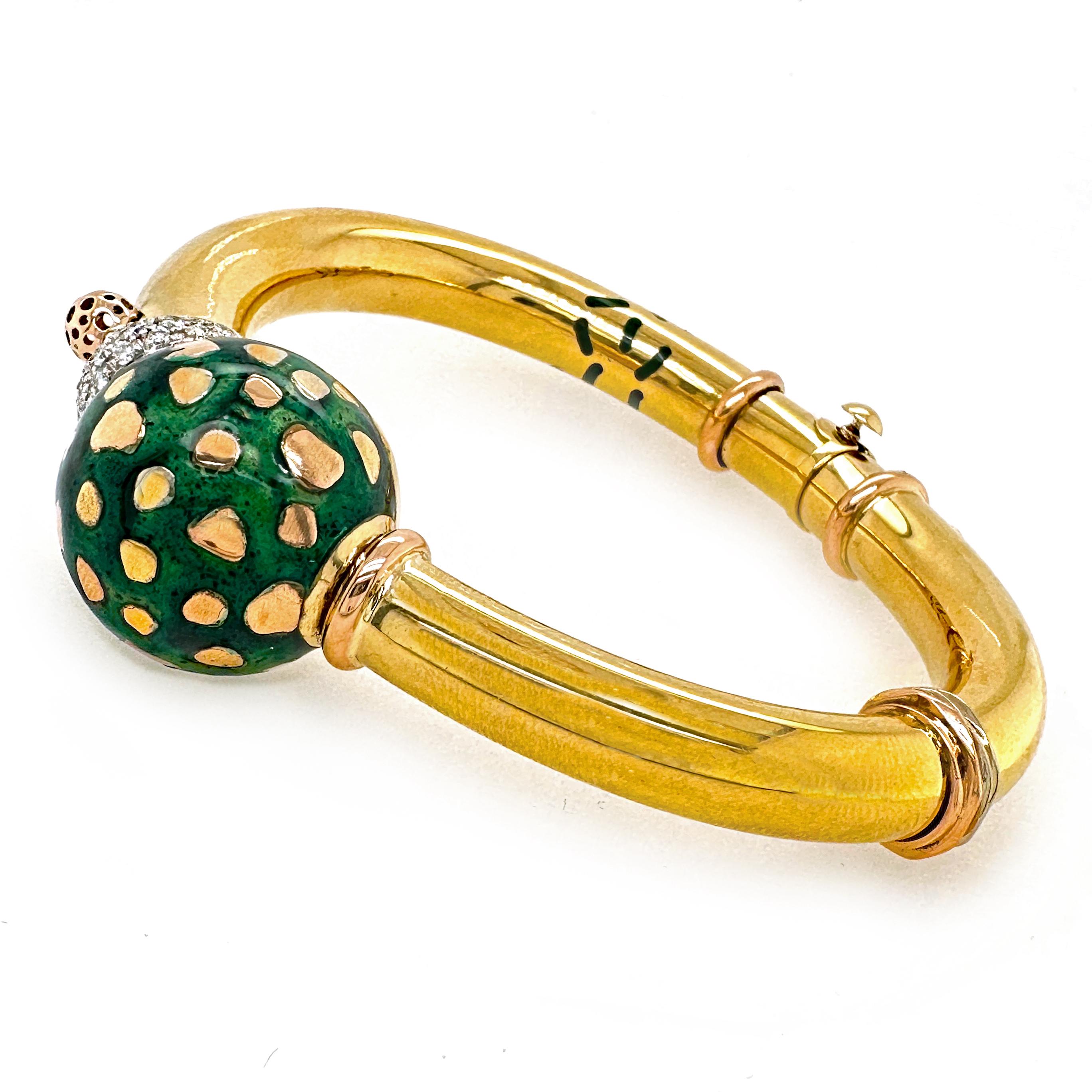 La Nouvelle Bague (LNB), founded in Florence in the late 1970's by the husband-and-wife team of Leopoldo and Lea Poldi, was devoted to Florentine craftsmanship, especially enamel work.  Mr. Poldi worked with the best Italian metalsmiths to develop