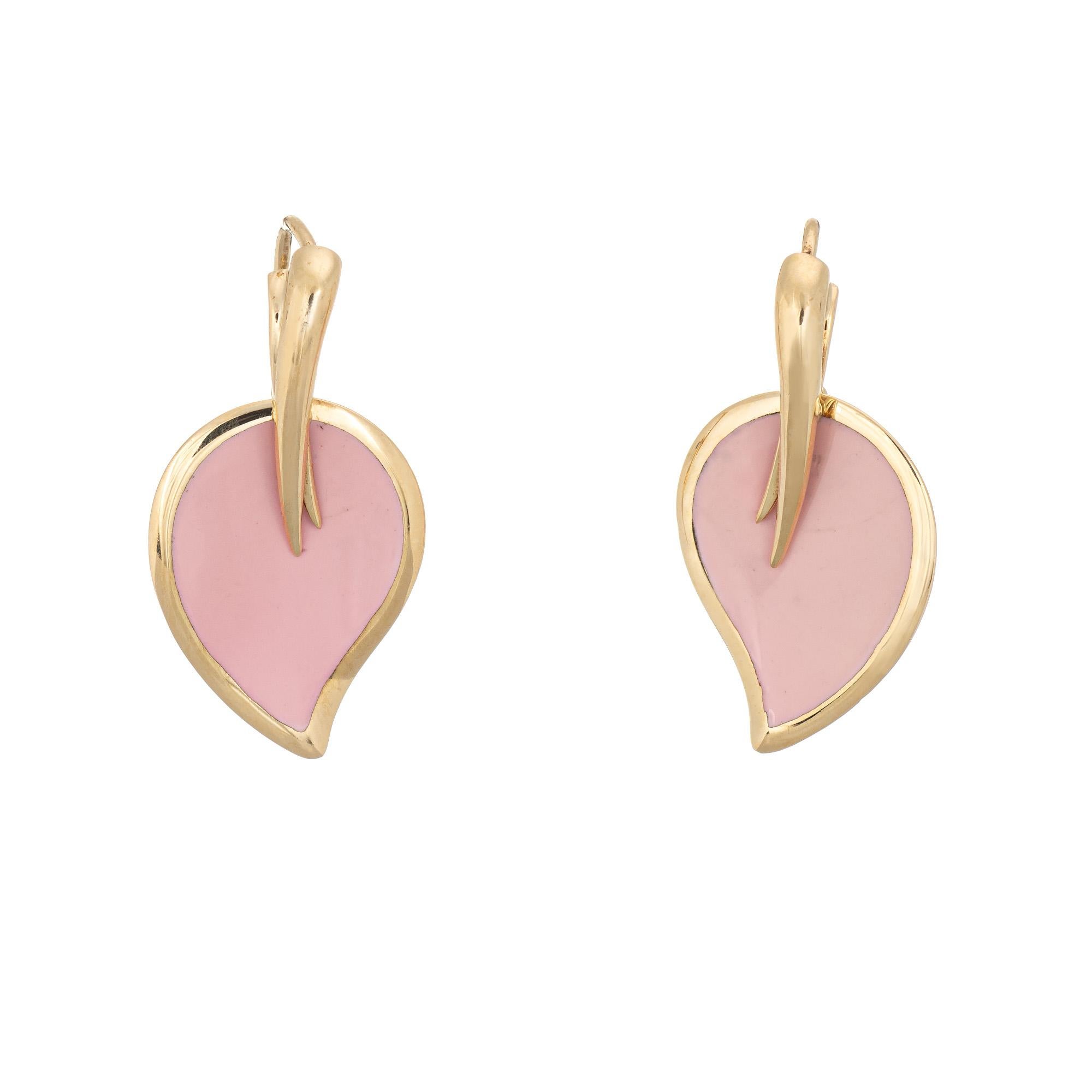 La Nouvelle Bague Earrings Pink Enamel Leaf Estate 18 Karat Gold Fine Jewelry In Excellent Condition In Torrance, CA