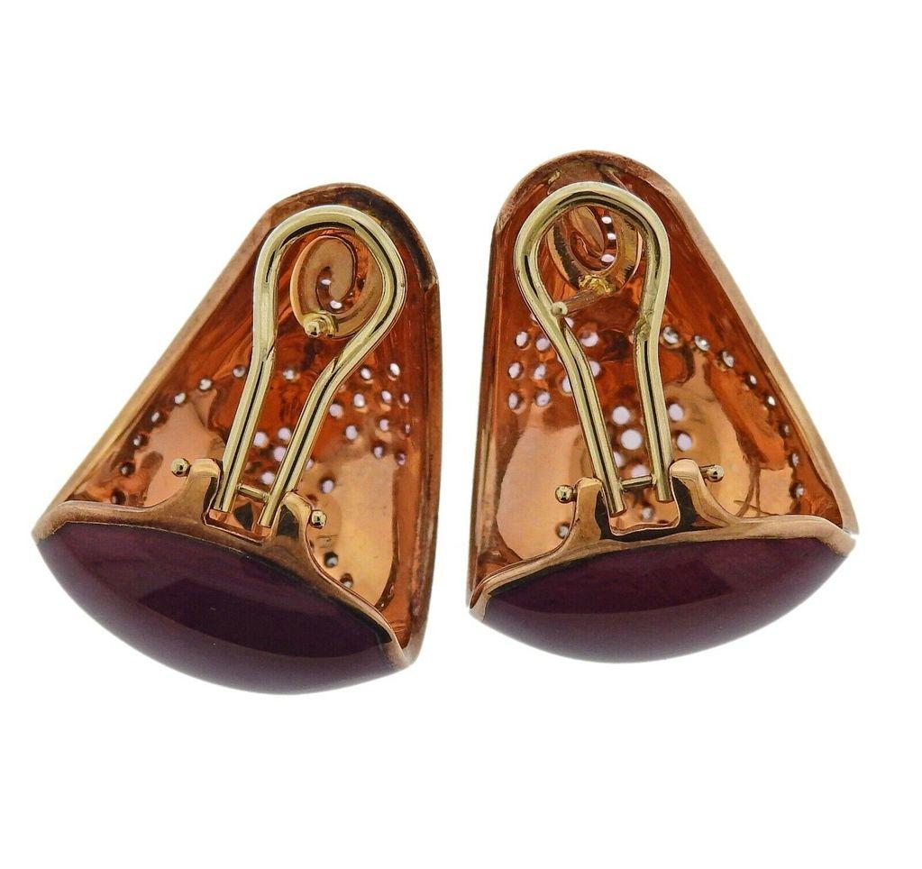La Nouvelle Bague Gold Diamond Pink Sapphire Enamel Half Hoop Earrings In Excellent Condition In Lambertville, NJ