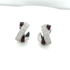 La Nouvelle Bagues 18kt White Gold X Motif Diamond and Enamel Earring