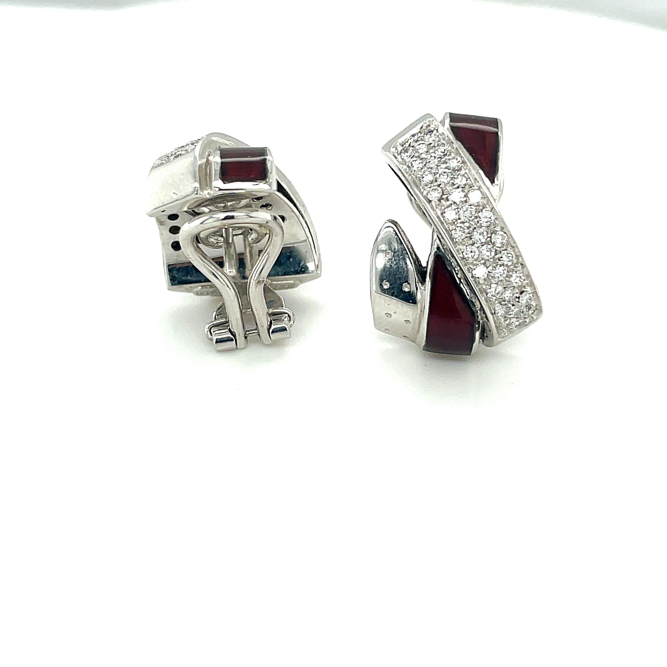 La Nouvelle Bagues 18kt White Gold X Motif Diamond and Enamel Earring For Sale 1